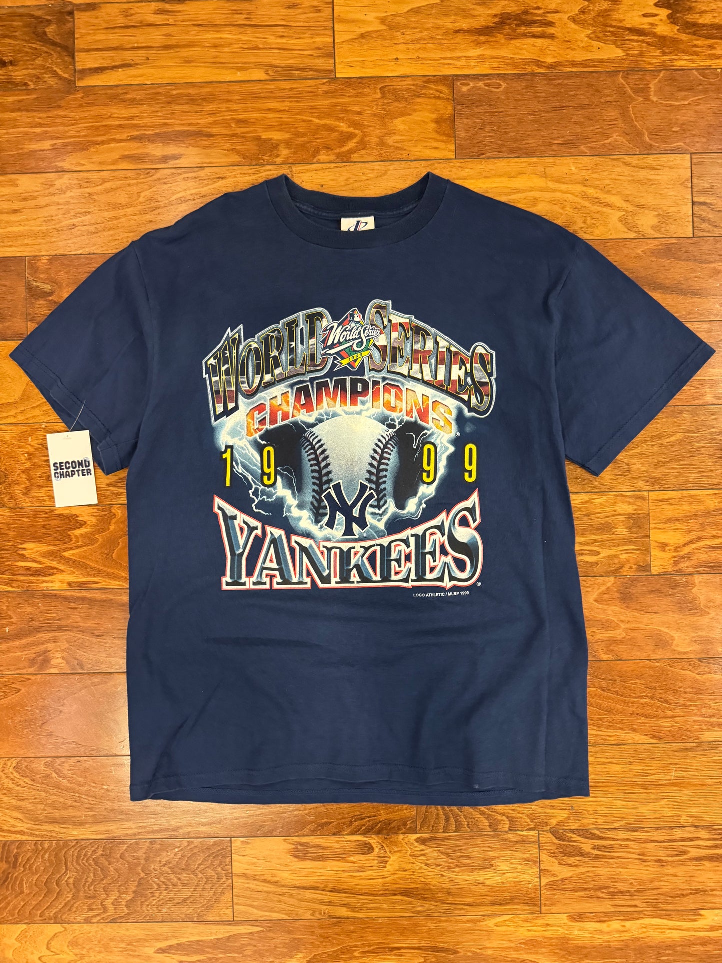 1999 New York Yankees Lightning Graphic Vintage Tee (L)