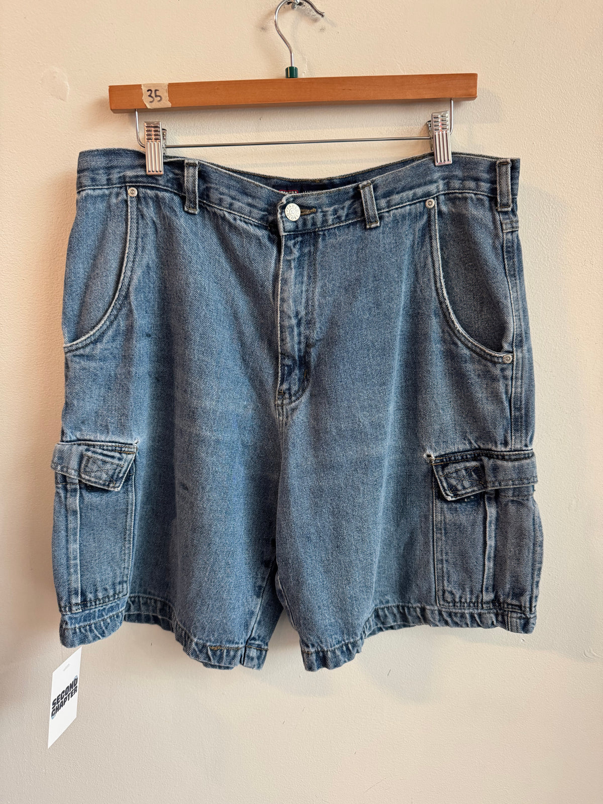 00s Faded Glory Denim Cargo Shorts (36)