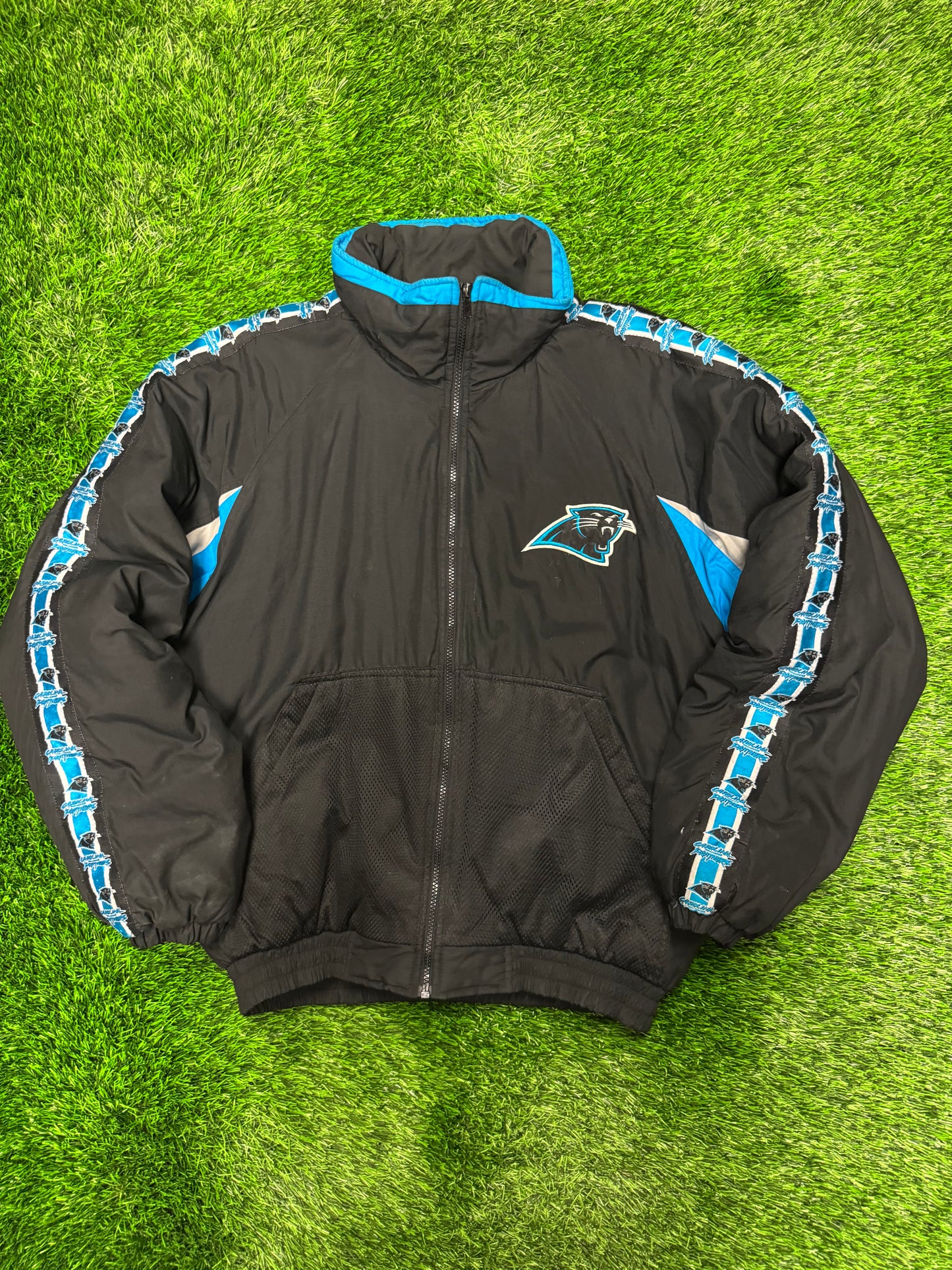 00s Carolina Panthers Game Day Puffer Jacket (L)