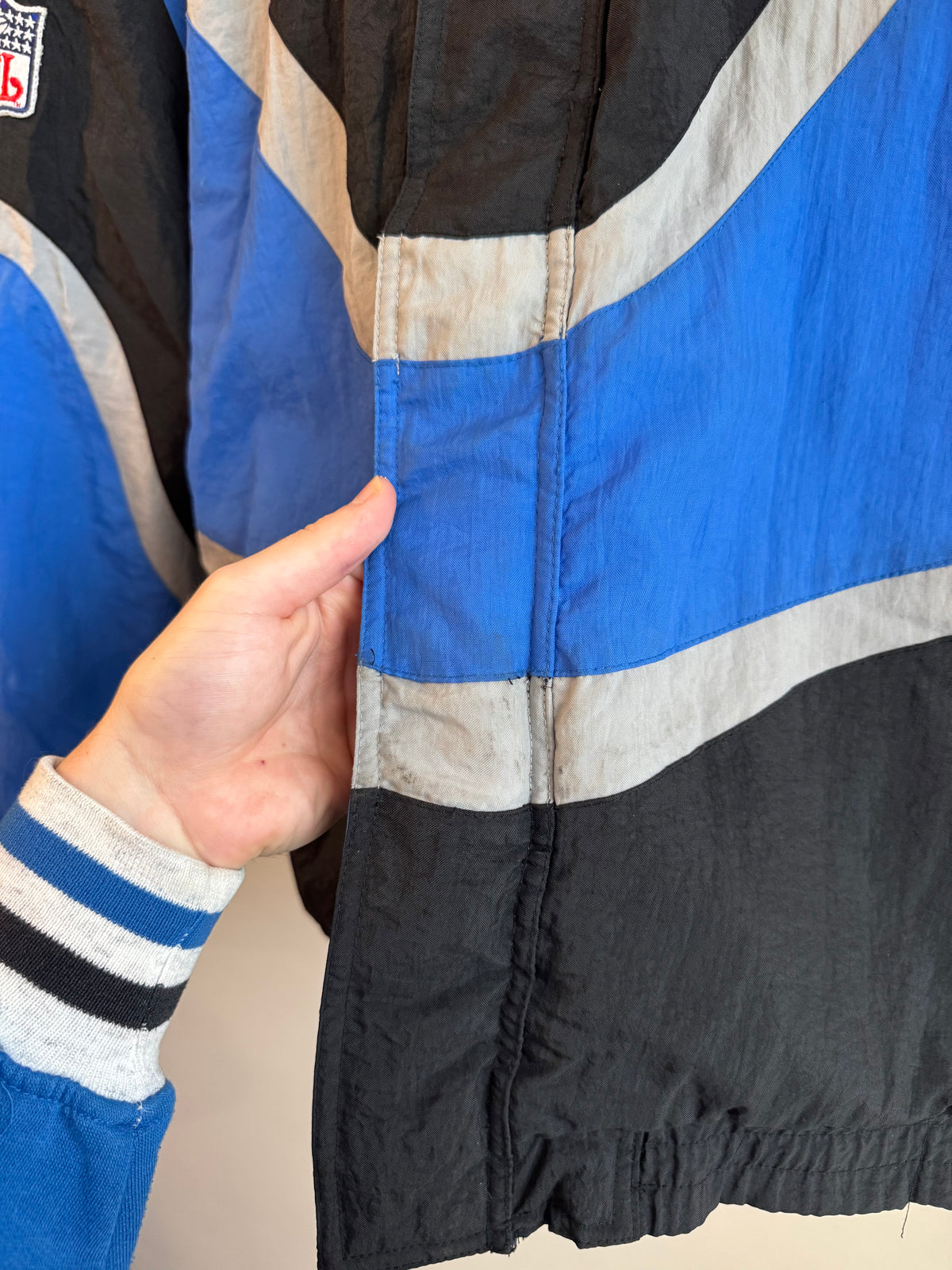90s Carhartt Panthers Apex Black/Blue Puffer Jacket (XL)