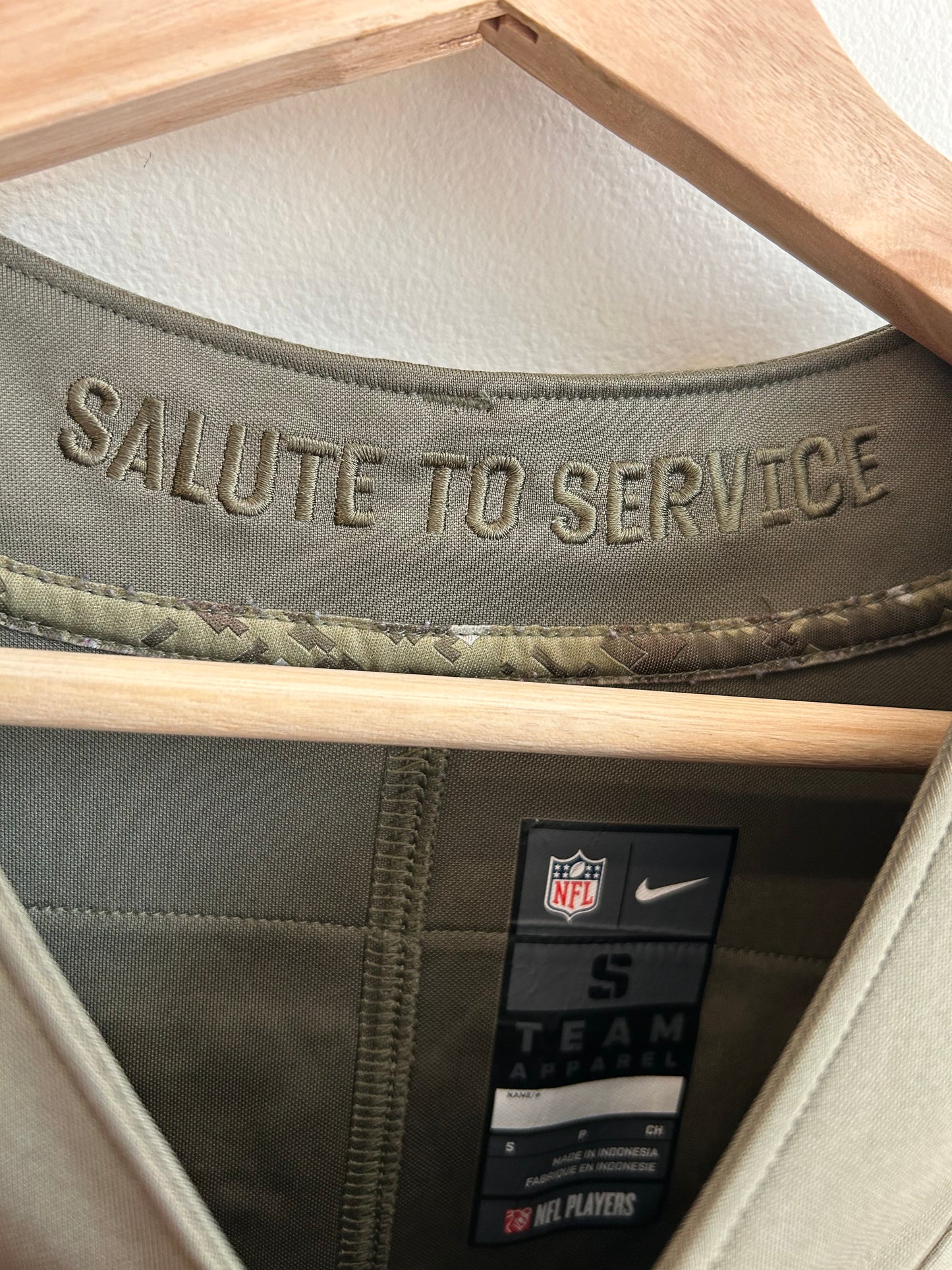 2017 Rams Todd Gurley II NFL "Salute to Service" Jersey (S)
