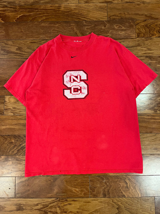 00s NC State Distressed Center Swoosh Nike Tee (XL)