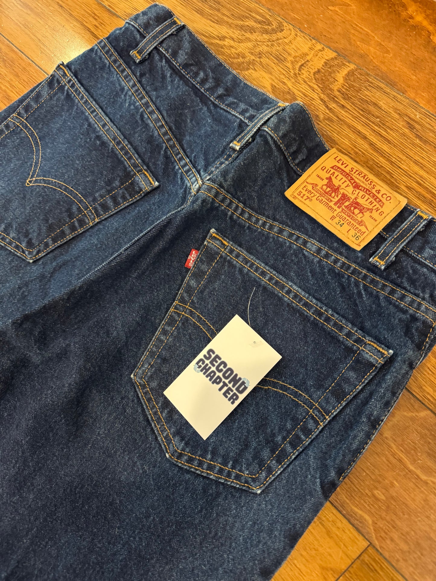 2000 Levi's 517 Dark Wash Boot Cut Jeans (34 x 36)