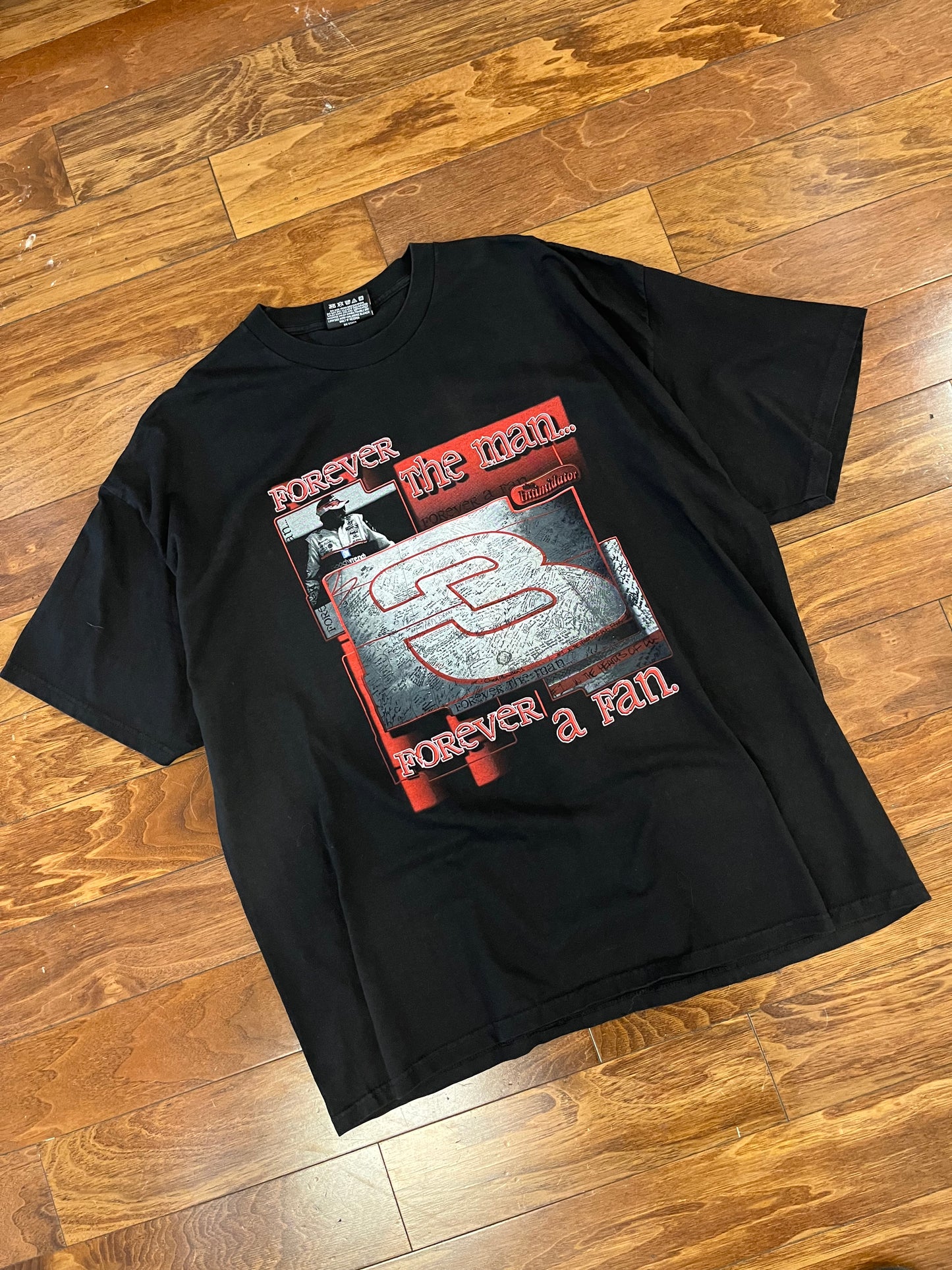 90s Dale Earnhardt "Forever The Man" Graphic Tee (XXL)