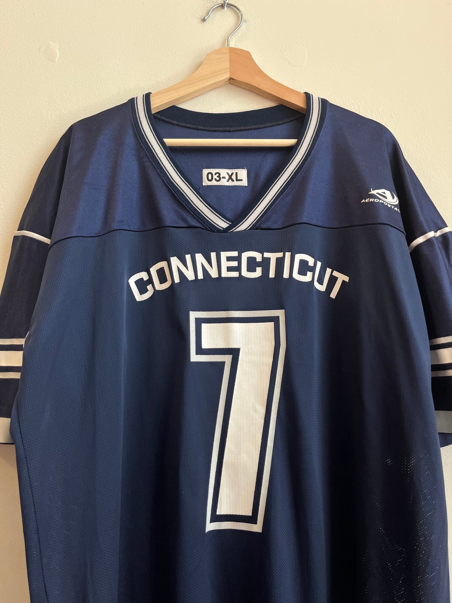 90s UConn Huskies Aeropostale #7 Football Jersey (XL)