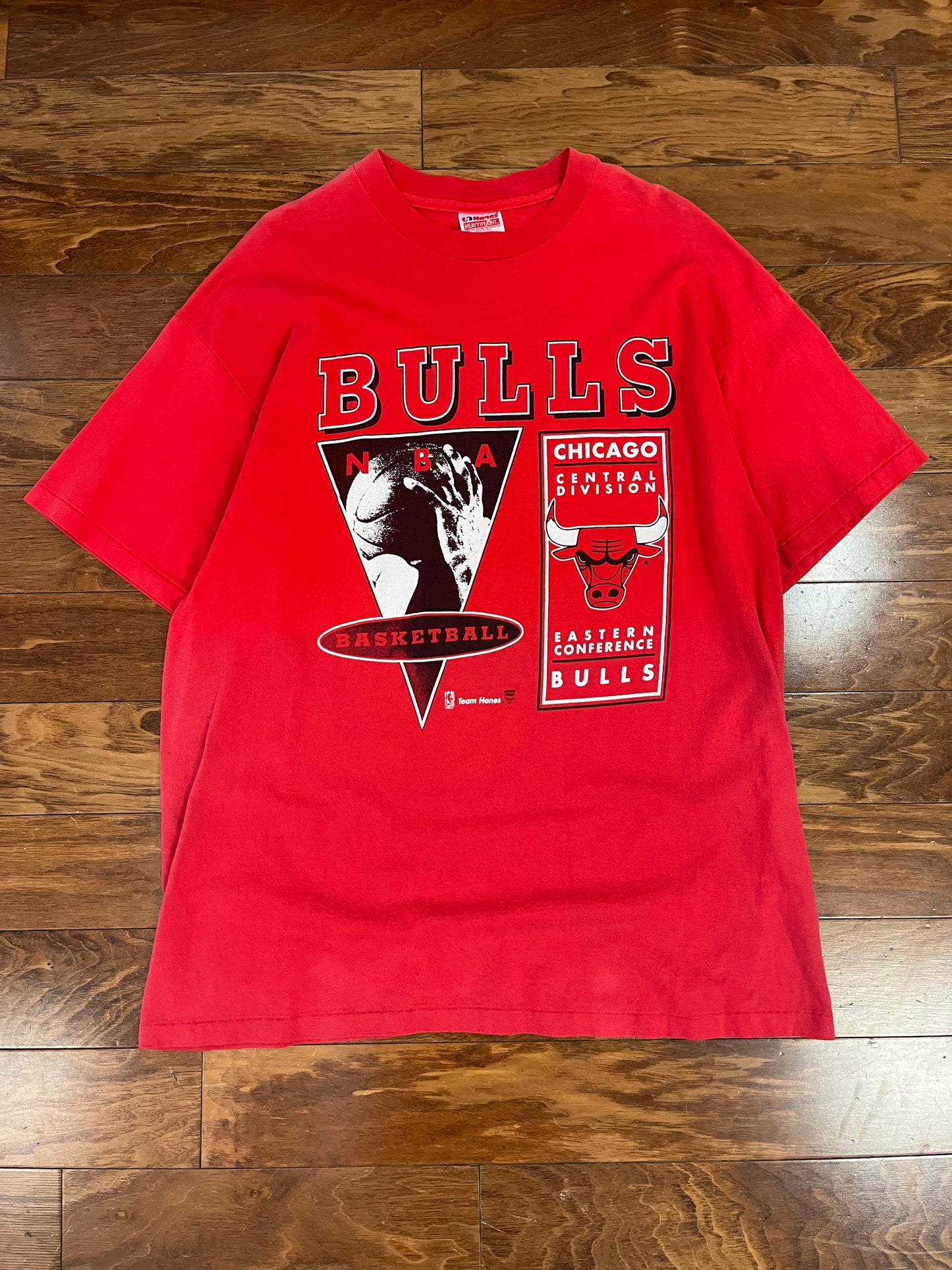 90s Chicago Bulls Team Hanes Red Tee (XXL)