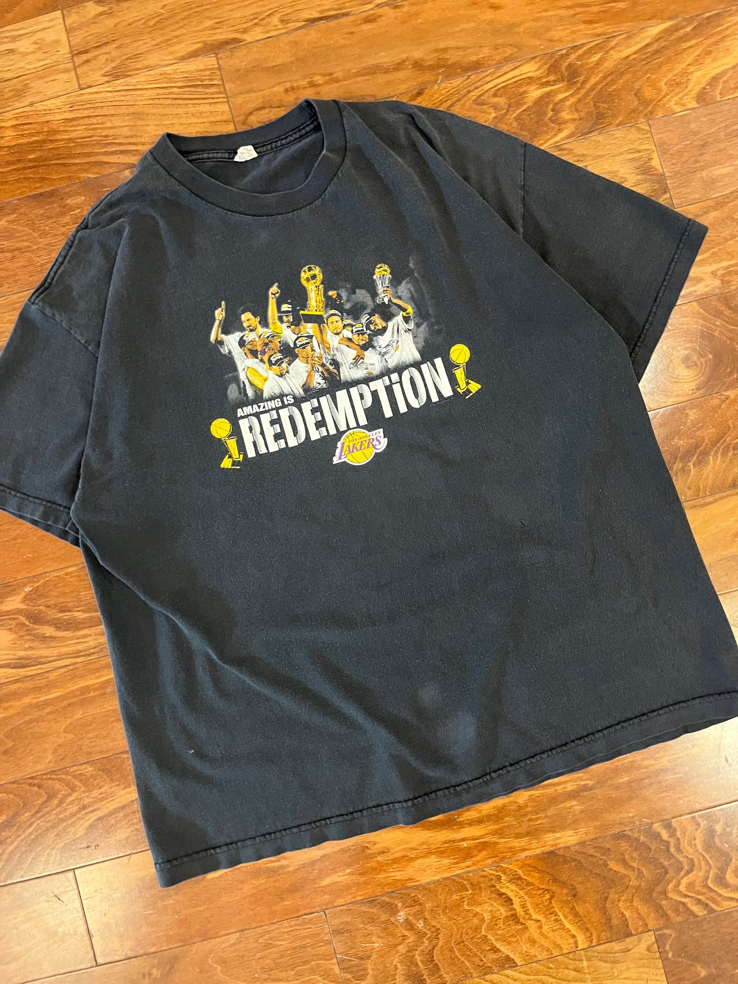 00s LA Lakers Redemption Tee (XXL)