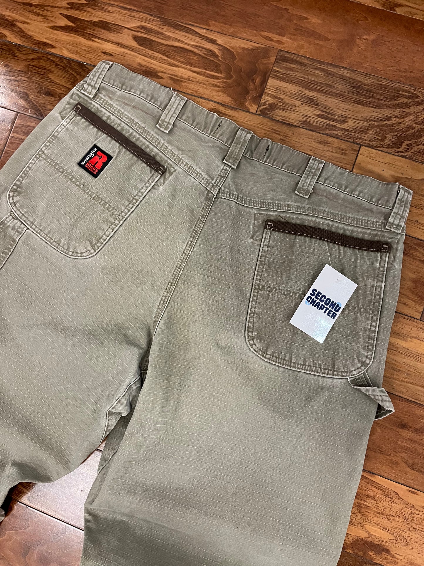 00s Wrangler Riggs Olive Carpenter Pants (38 x 32)