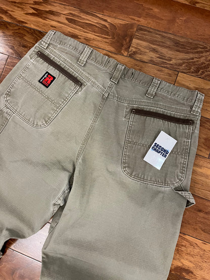 00s Wrangler Riggs Olive Carpenter Pants (38 x 32)