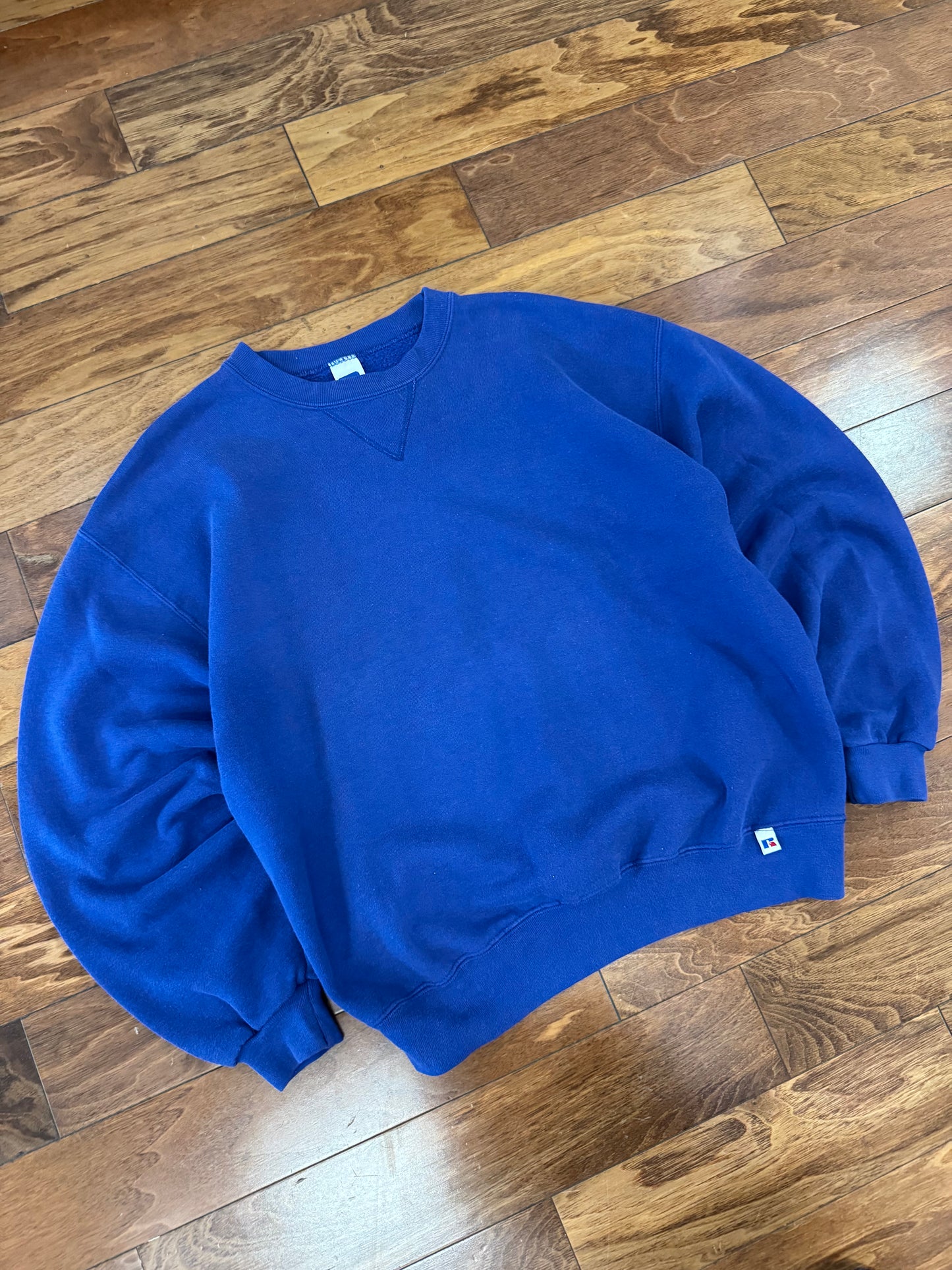 90s Russell Athletics Blue Essential Vintage Crewneck (L)