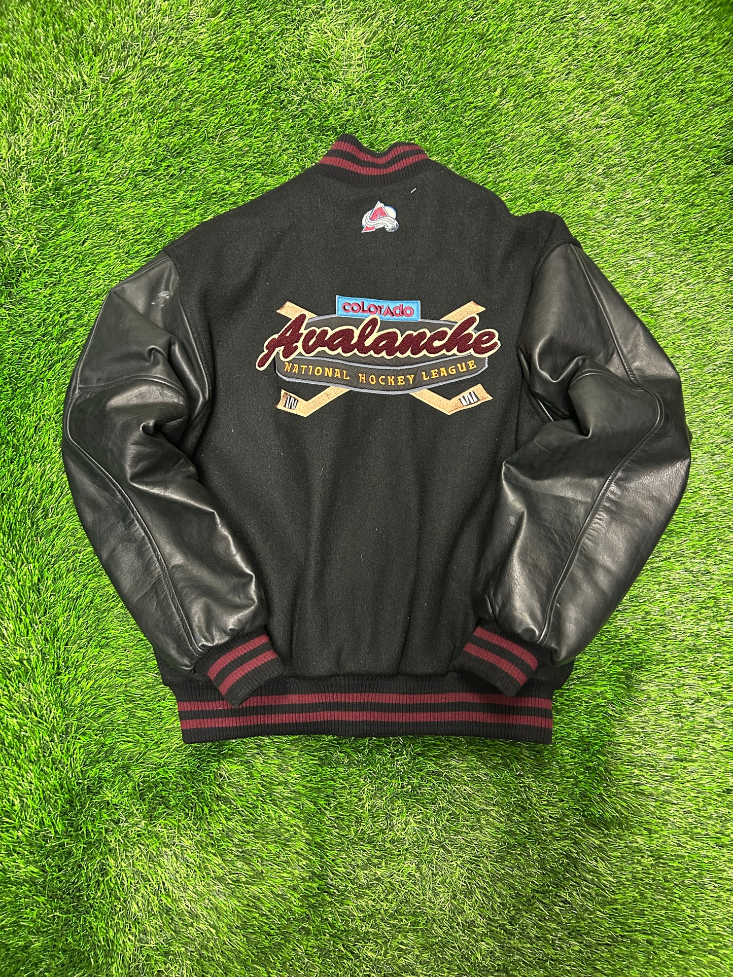 90s Colorado Avalanche Vintage NHL Varsity Jacket (XL)
