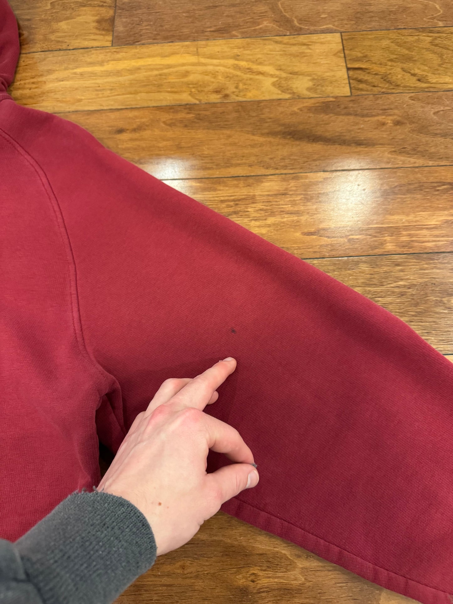 00s Nike Essential Swoosh Maroon Hoodie (XL)