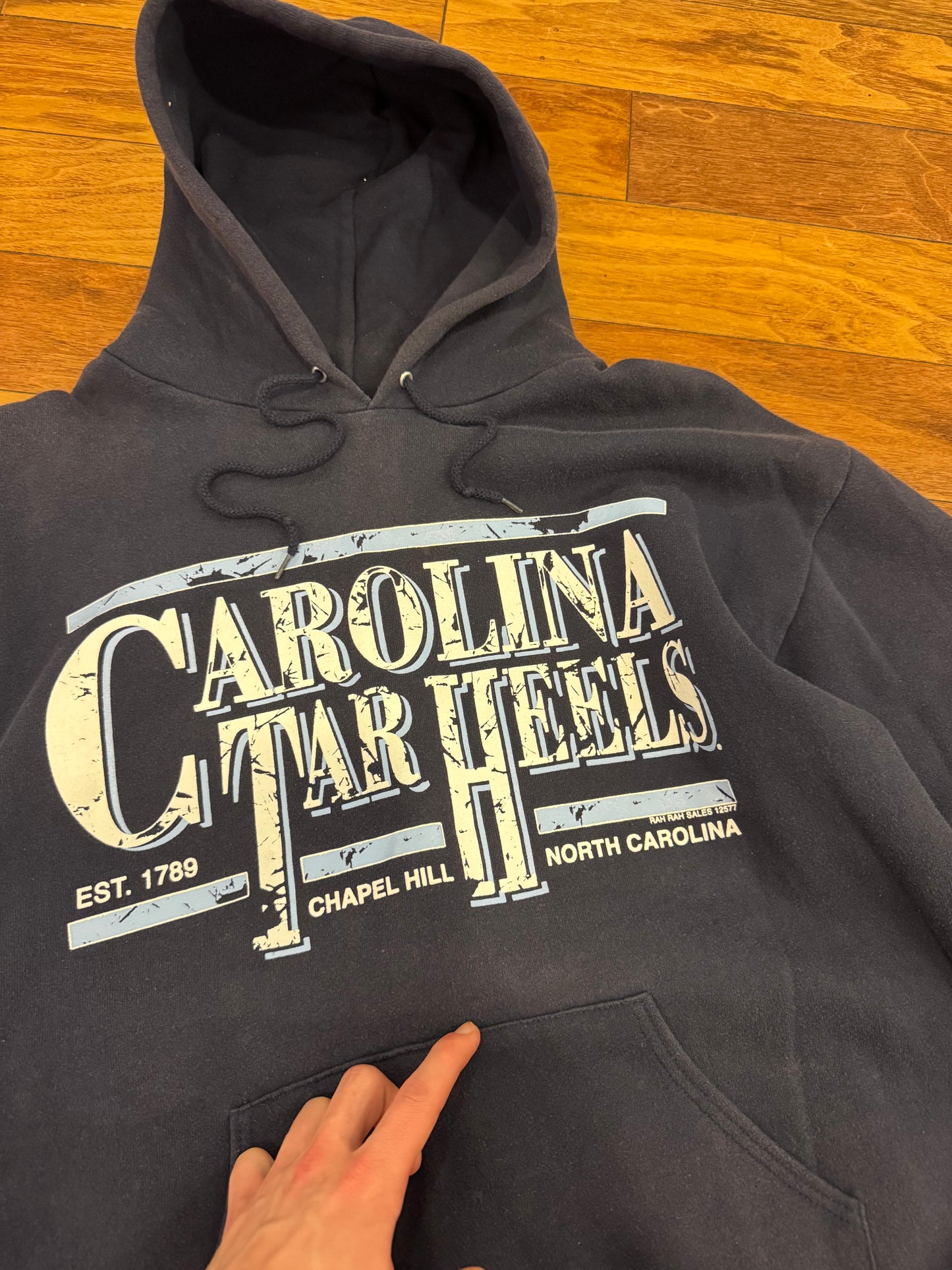 90s University of North Carolina (UNC) Vintage Lee Faded Hoodie (L)
