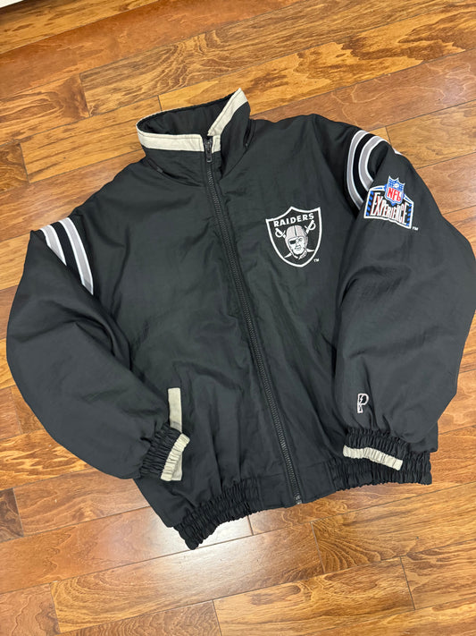 90s Oakland Raiders Pro Player Puffer Jacket (XL)