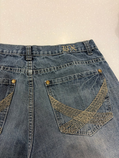00s Brooklyn Xpress Baggy Shorts (34)