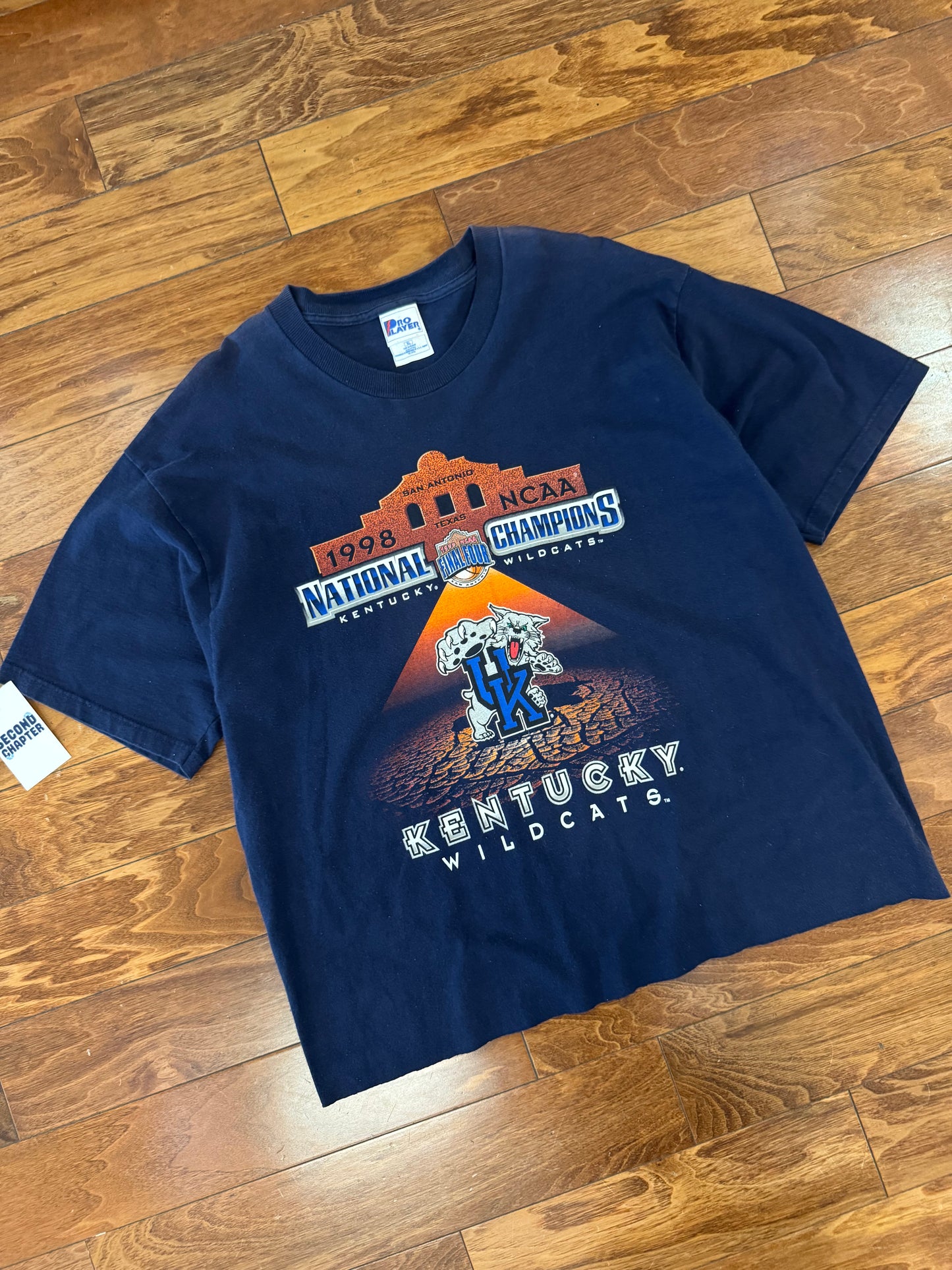 1998 Kentucky Wildcats Vintage NCAA Final Four Cropped Tee (XL)