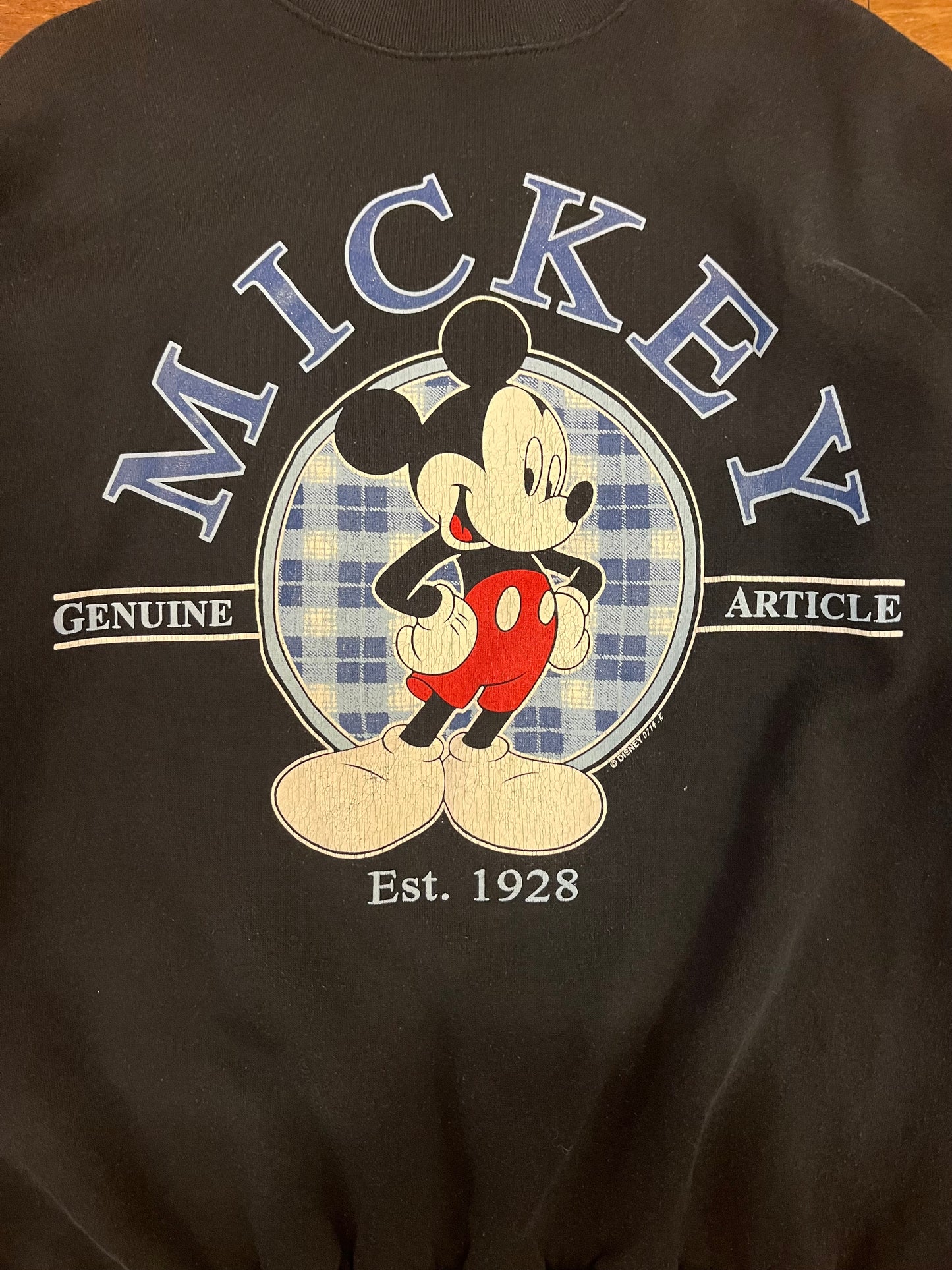 90s Mickey Genuine Article Graphic Crewneck (XL)