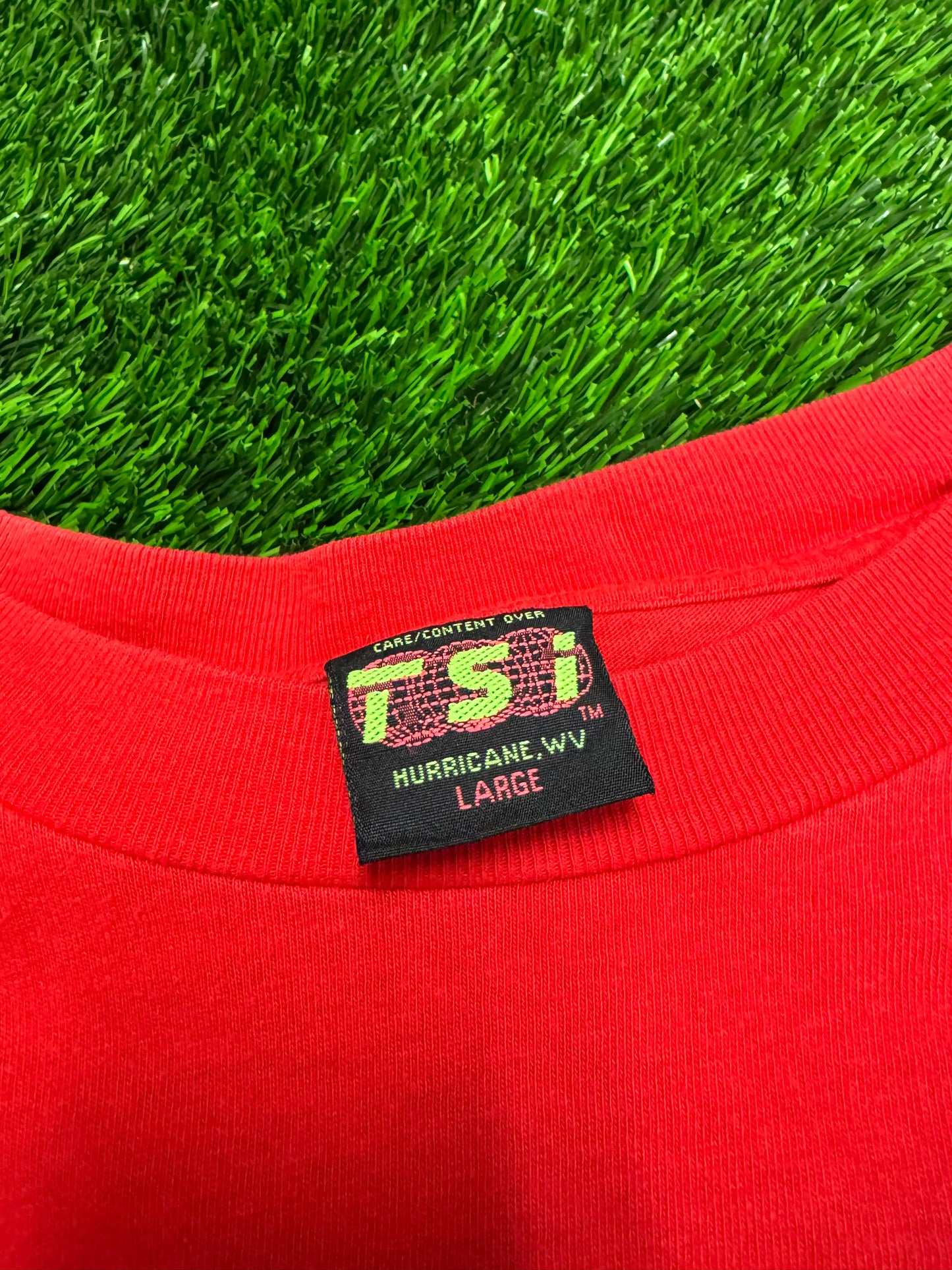 90s Nebraska Cornhuskers College University Mascot Spell Out Vintage Tee (L)