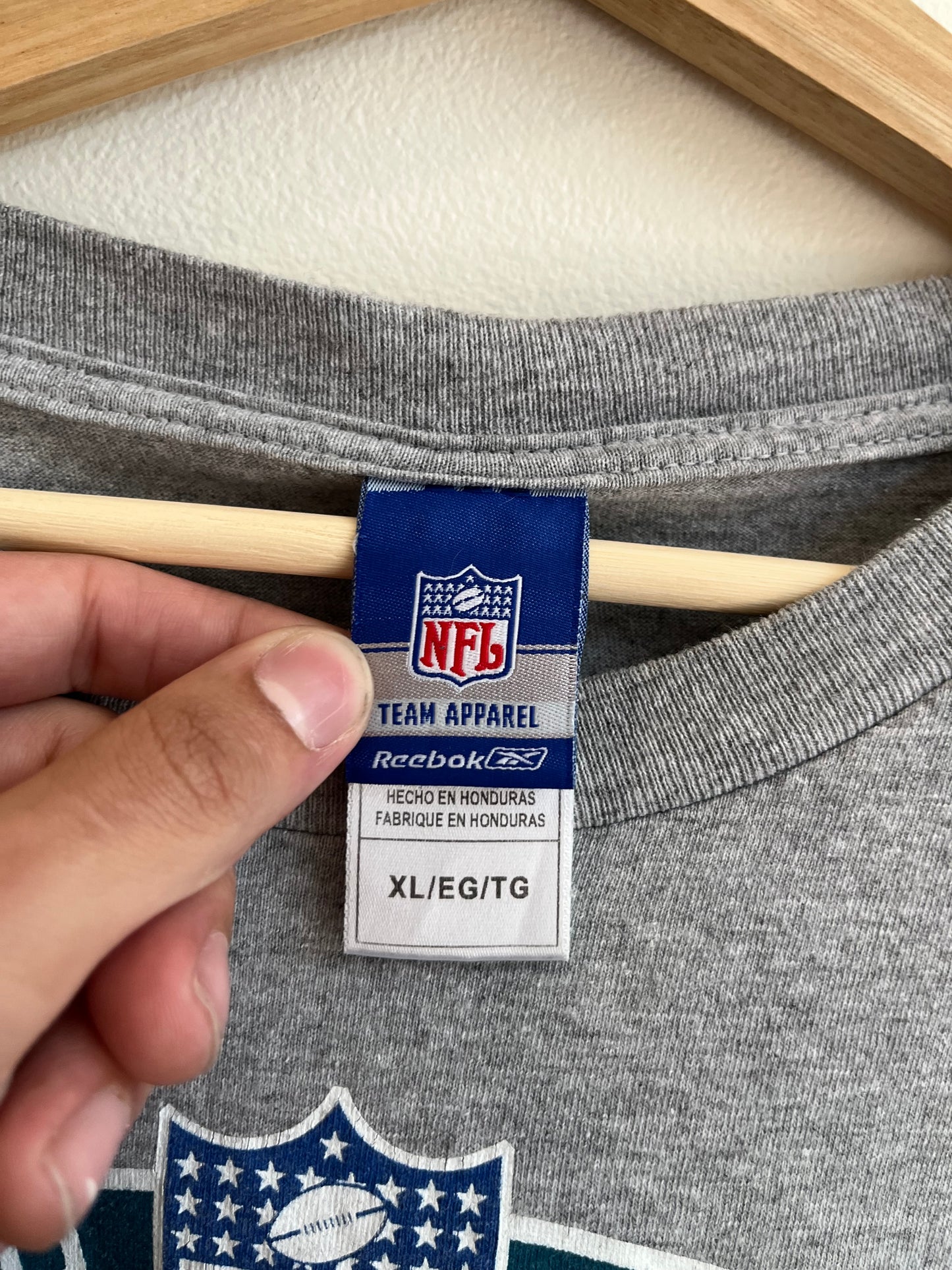 2004 Philadelphia Eagles NFC Champs Long-Sleeve Shirt (XL)