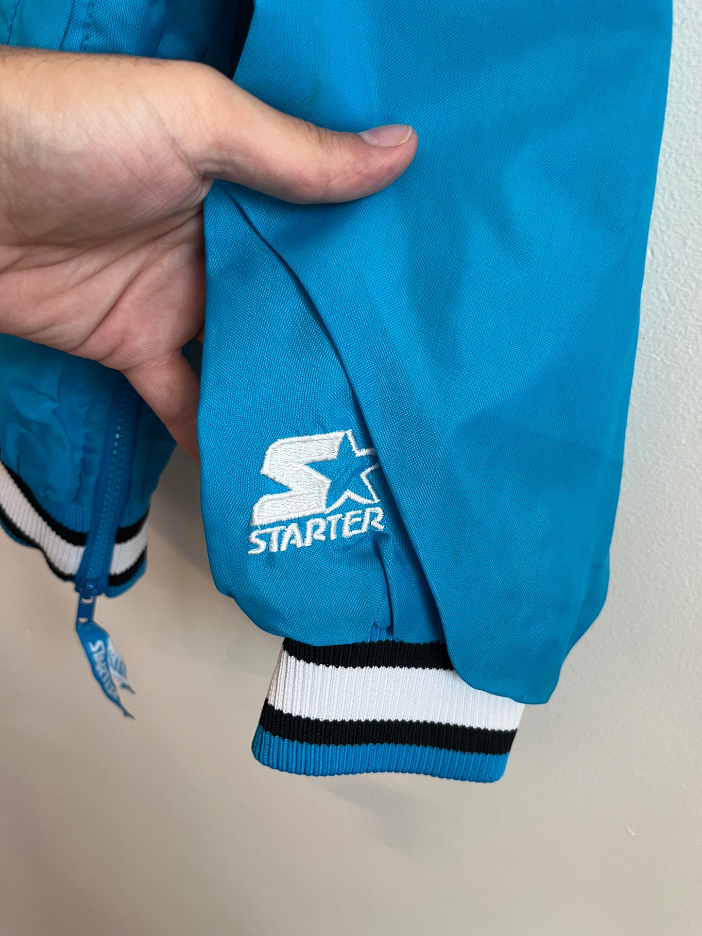 90s Carolina Panthers Embroidered Blue Starter Inaugural Season Windbreaker (M)