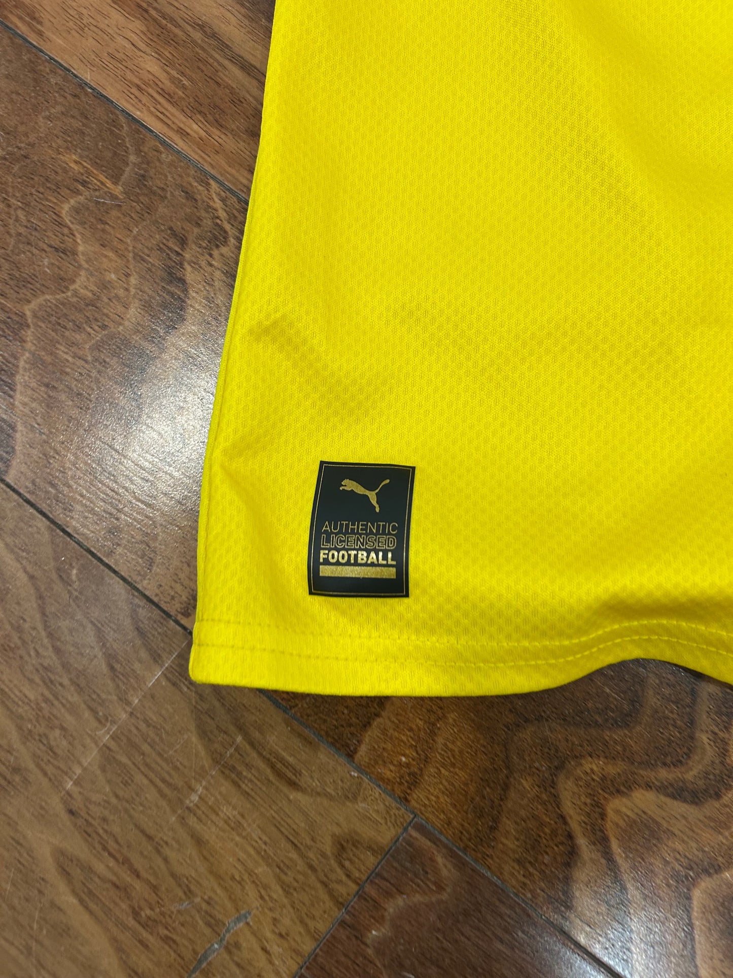 BoRussia Dortmund Puma Soccer Jersey 2022-23 Home Kit (S)