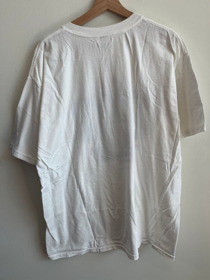 2004 New England Patriots vs Carolina Panthers White Tee (XL)