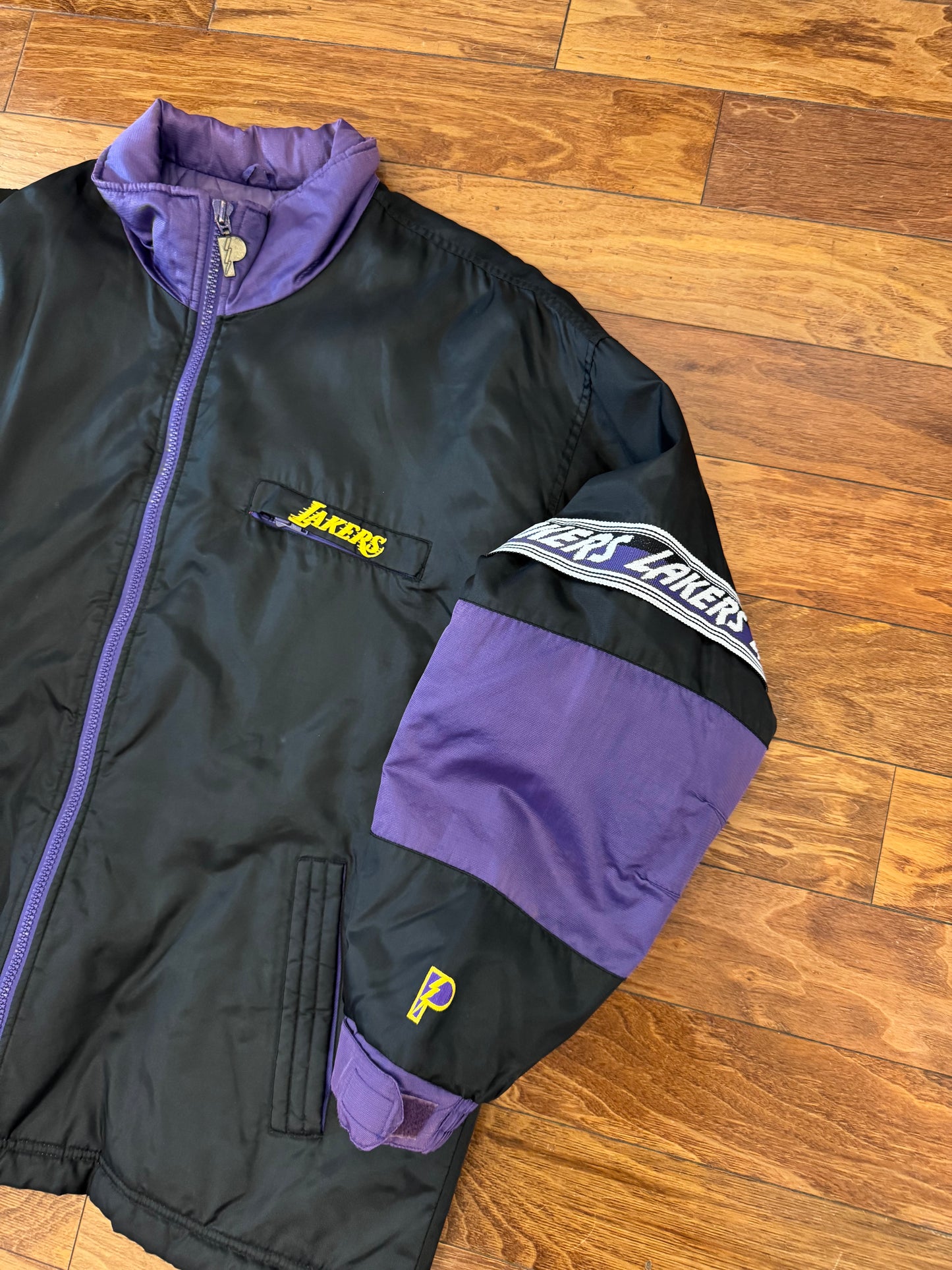 90s Los Angeles Lakers Vintage Pro Player Jacket (XL)