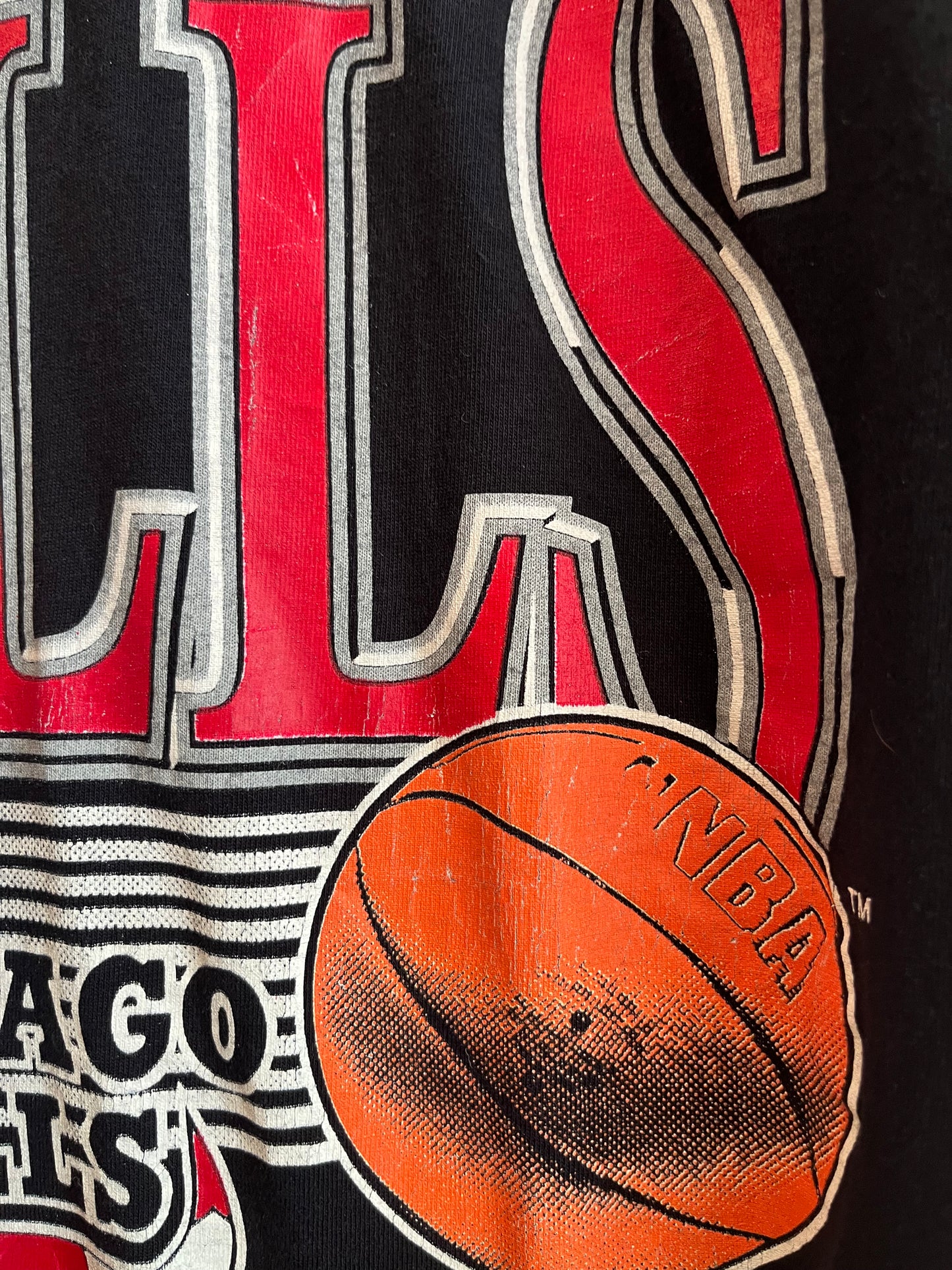 90s Chicago Bulls Logo 7 NBA Basketball Black Tee (L)