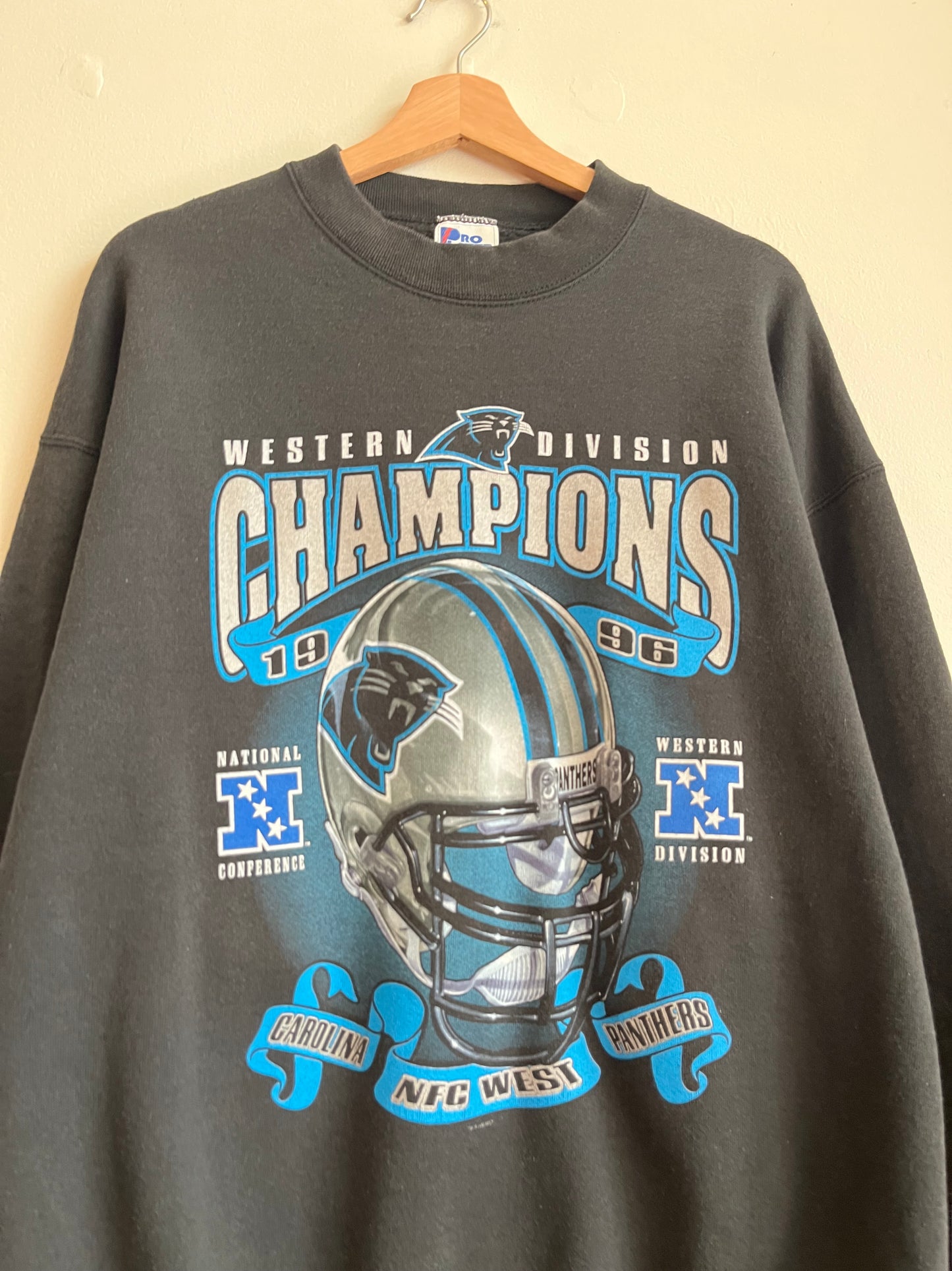 1996 Carolina Panthers NFC West Helmet Crewneck (XL)