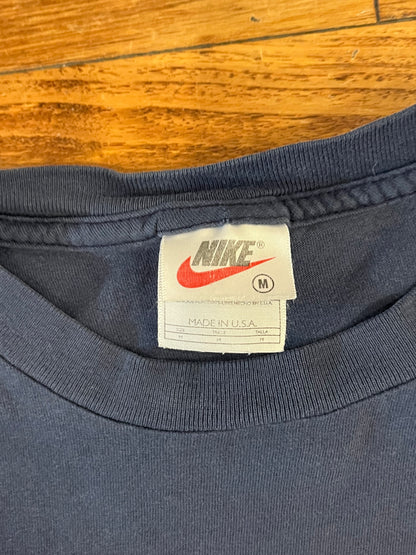 00s Nike Navy Essential (M)