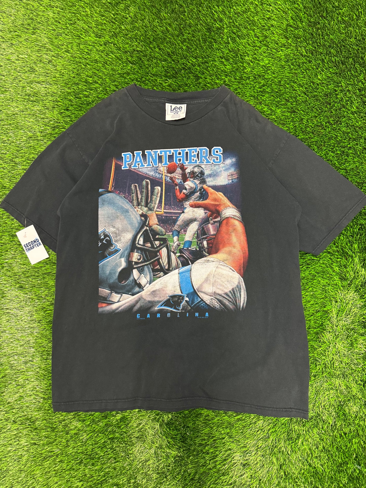1997 Carolina Panthers Wide Receiver Graphic Tee (XL)