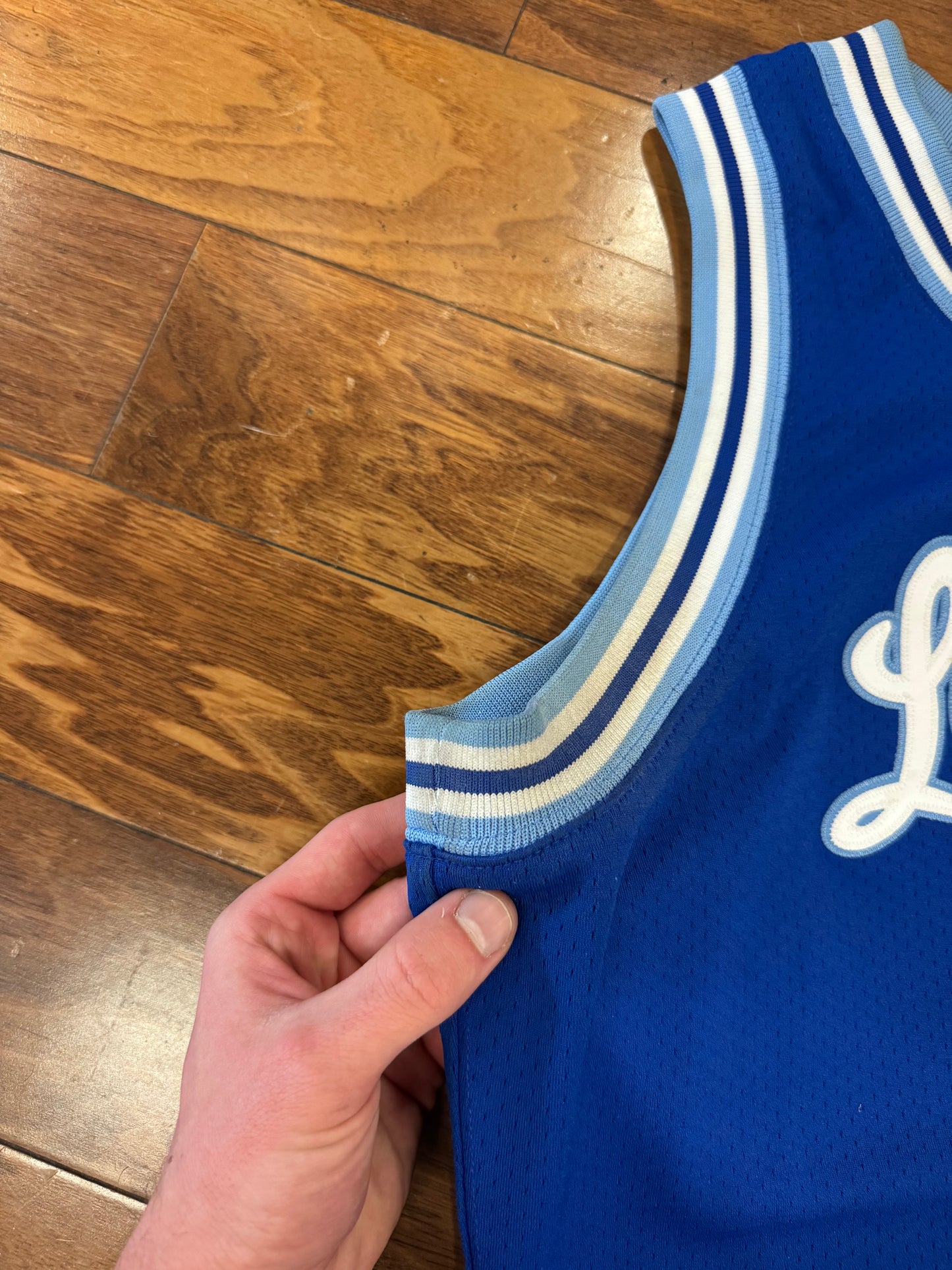 Kobe Bryant Lakers Mitchell & Ness NBA Jersey (L)