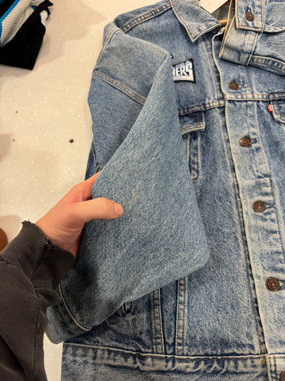 90s Carolina Panthers Light Washed Custom Levi Jacket (L)