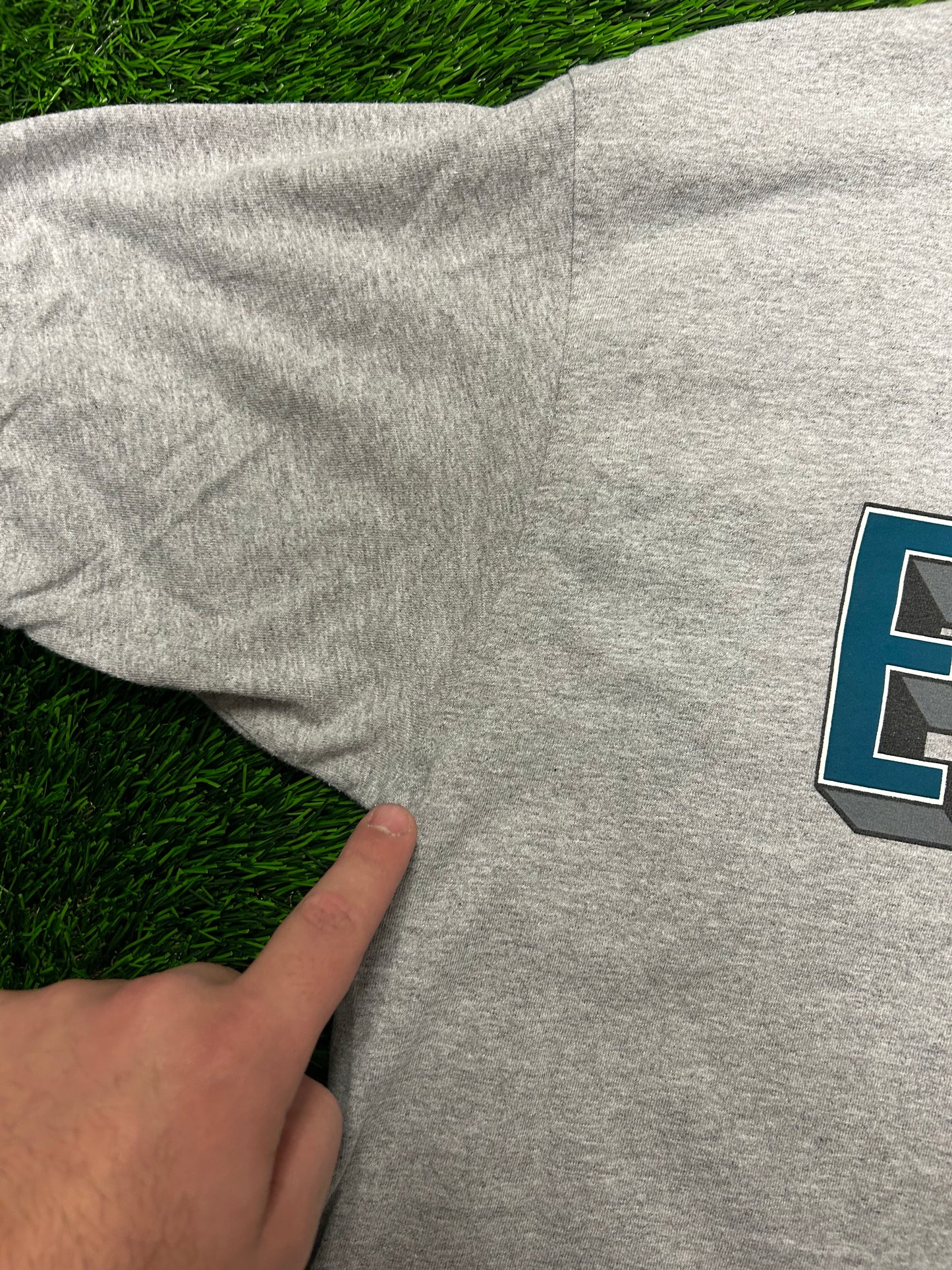 00s Philadelphia Eagles Reebok Grey Ringer Tee (L)