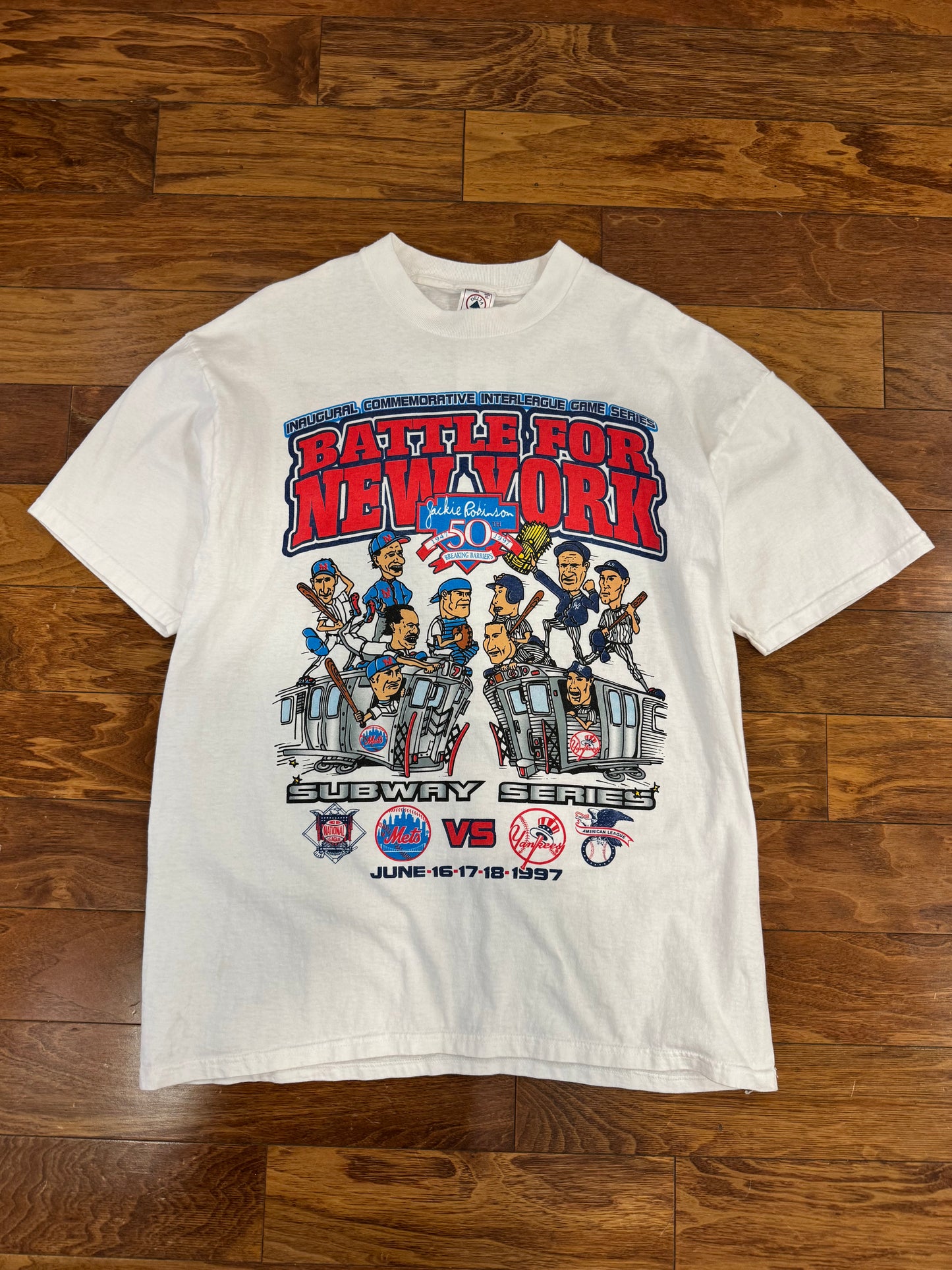 1997 MLB Subway Series "Battle for New York" Yankees vs Mets (Jackie Robinson 50th) Tee (XL)
