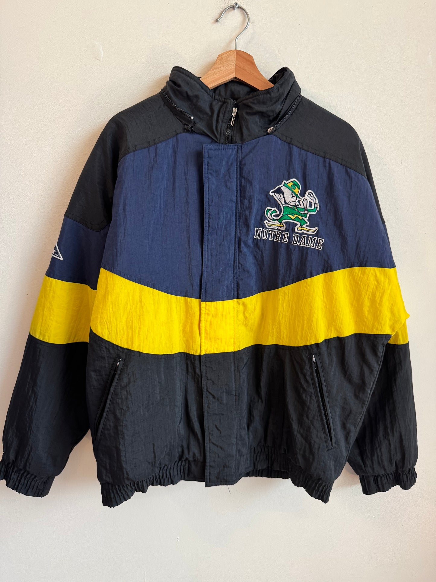 90s Notre Dame Apex One Puffer Jacket (M)