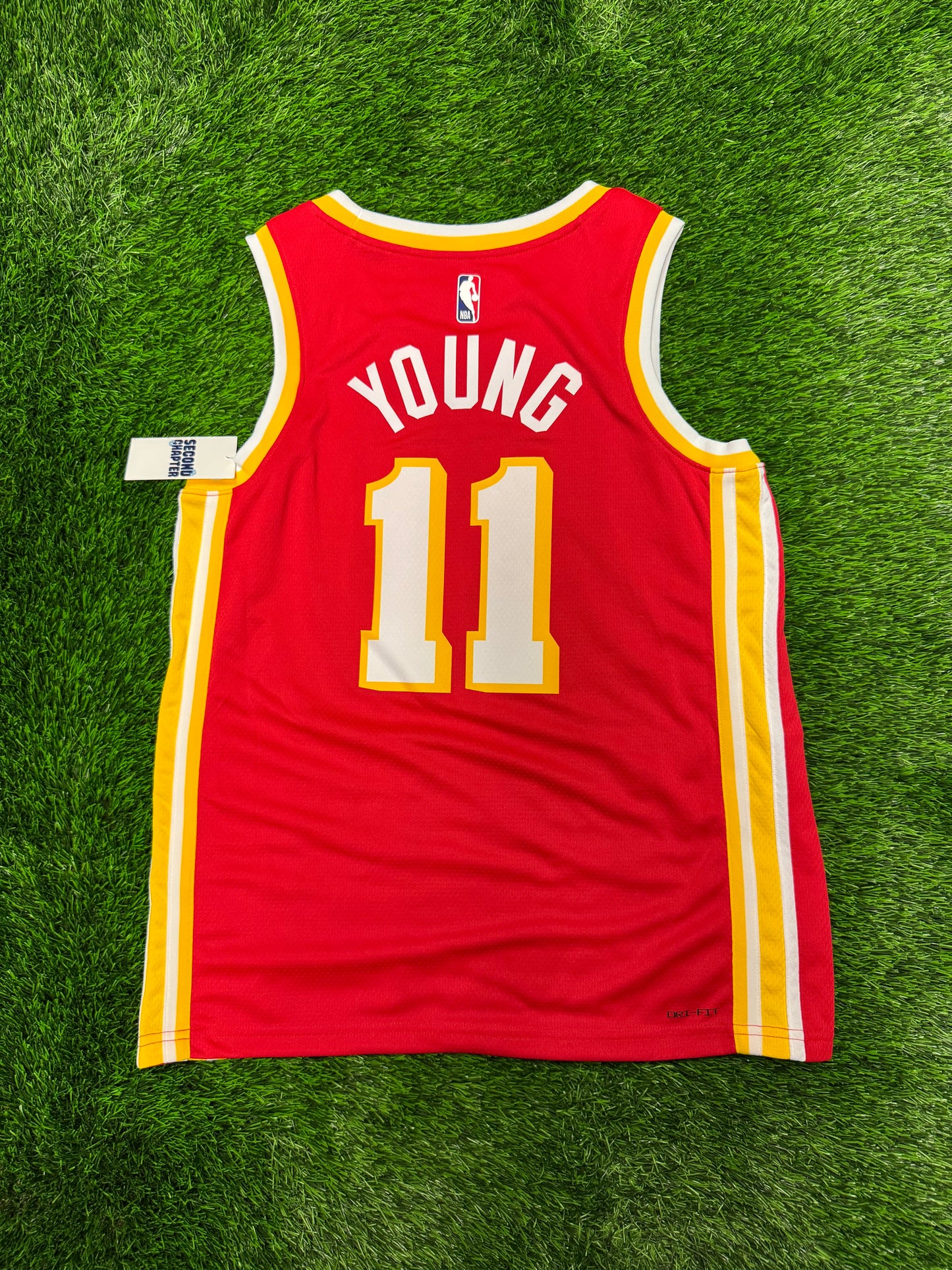 Atlanta Hawks Trae Young #11 Nike Red Statement Edition NBA Jersey (L)