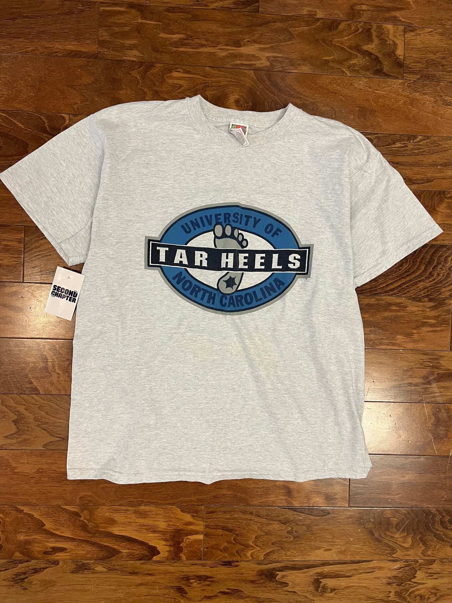 00s UNC Tar Heels Big Foot Tee (XL)