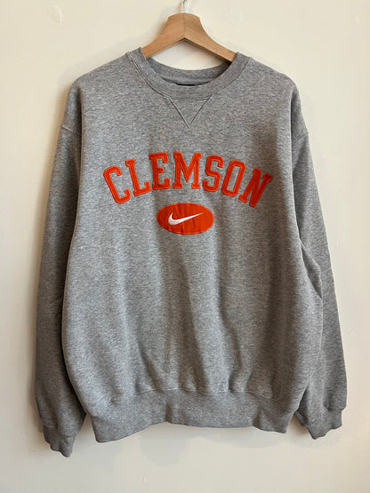 00s Clemson University Nike Embroidered Center Swoosh Crewneck (M)