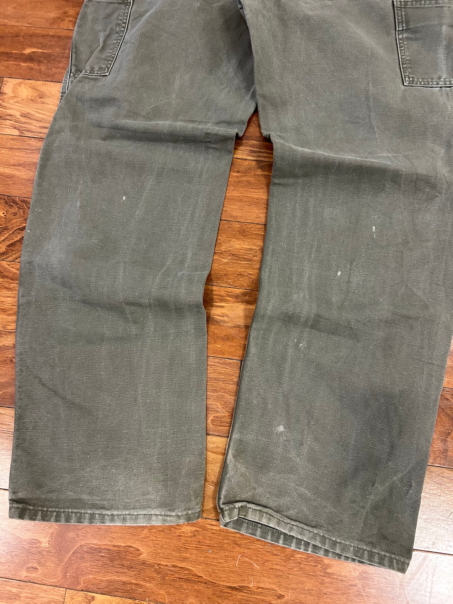 00s Carhartt Olive Green Distressed Carpenter Pants (36 x 34)