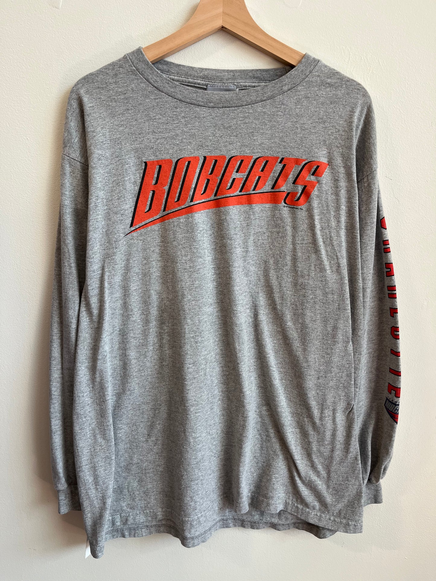 00s Charlotte Bobcats Grey Long-Sleeve Shirt (L)