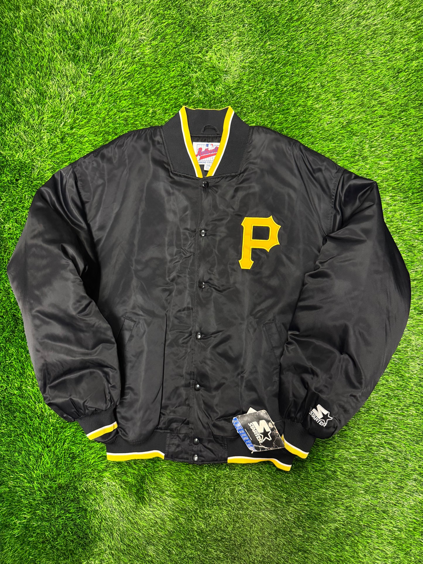 90s Pittsburgh Pirates Vintage Starter Diamond Collection Satin Jacket (XXL)