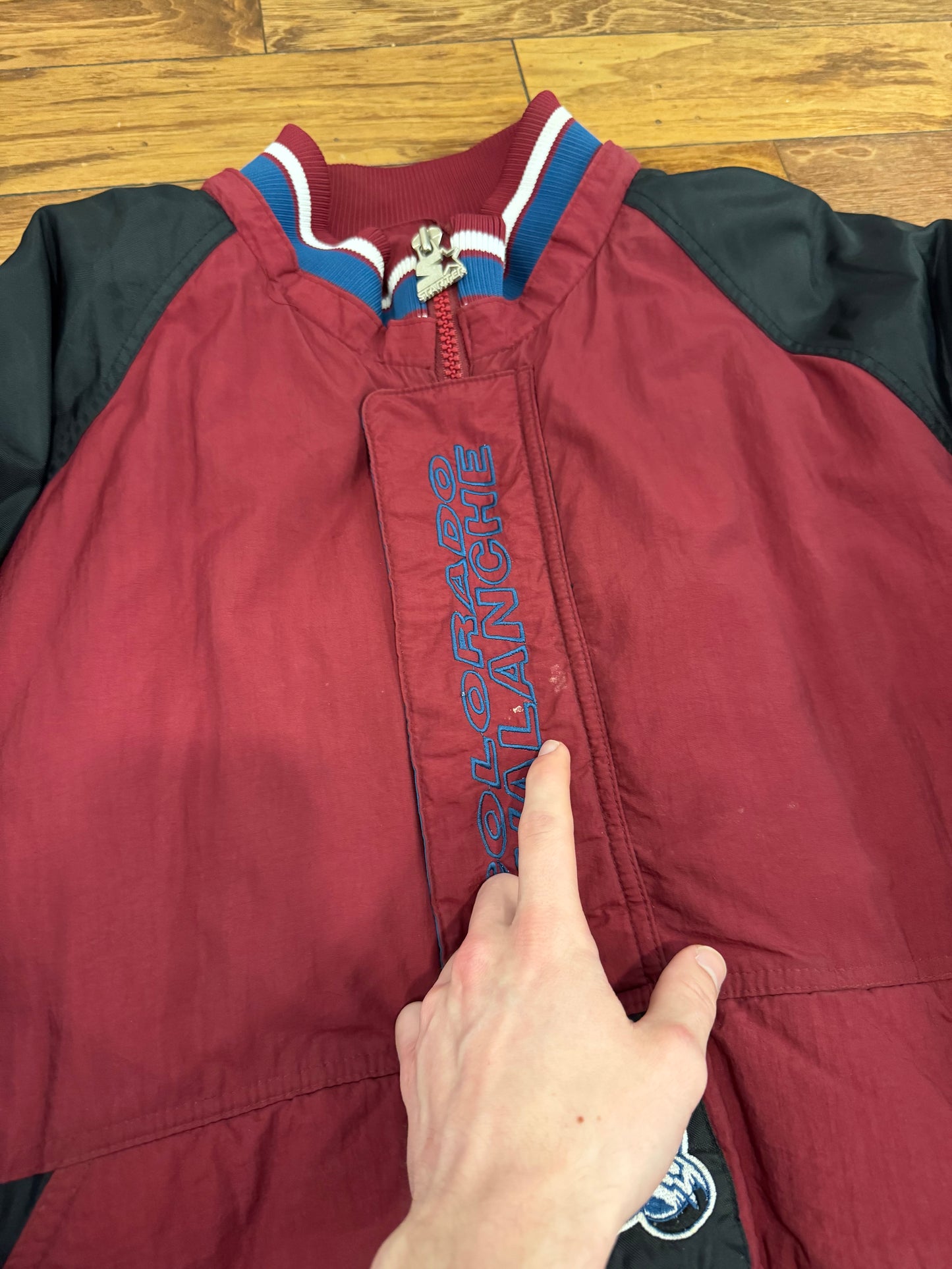 90s Colorado Avalanche Vintage NHL Starter Puffer Jacket (XL)