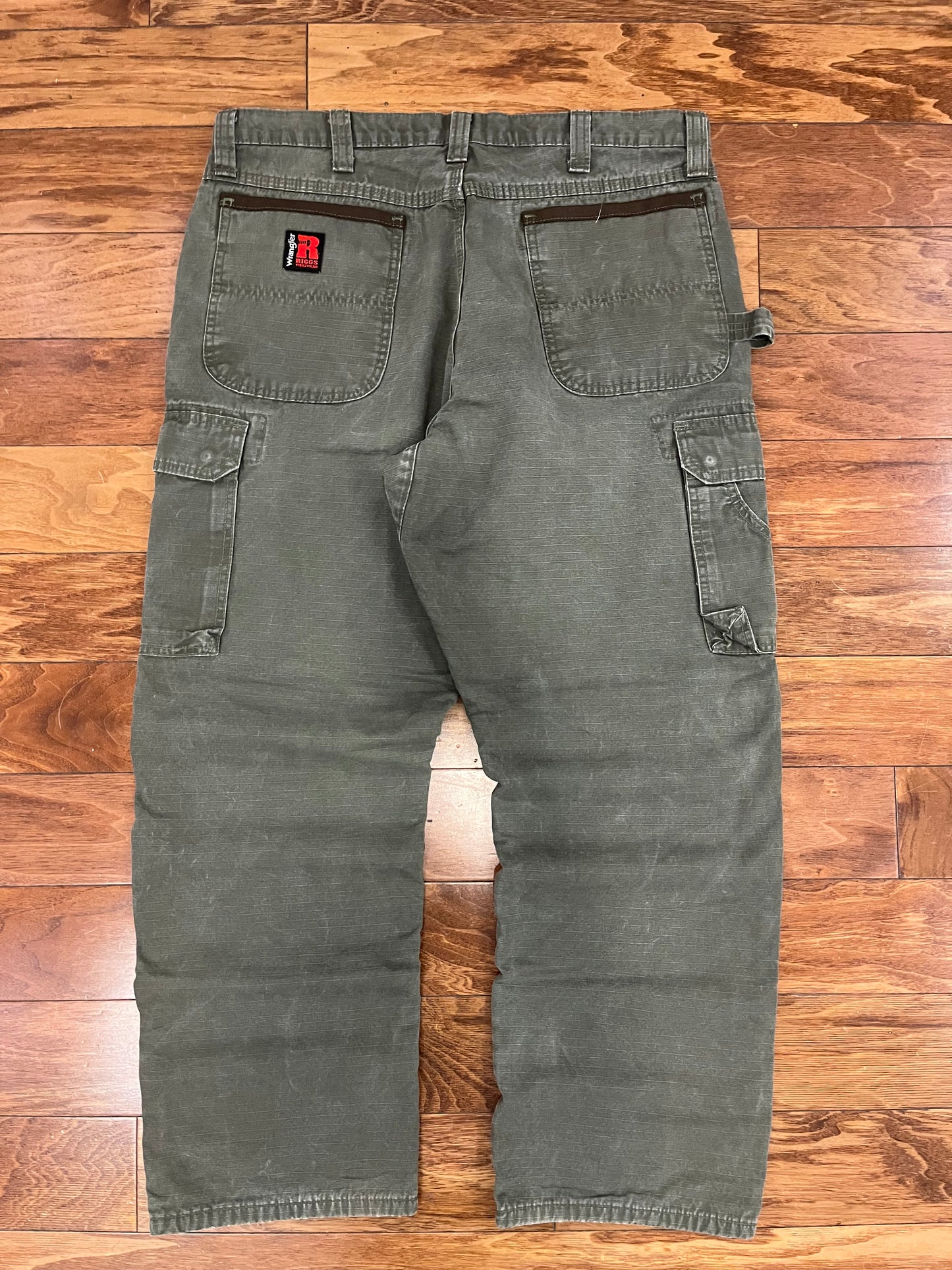 00s Wrangler Riggs Flannel Lined Pants (38 x30)