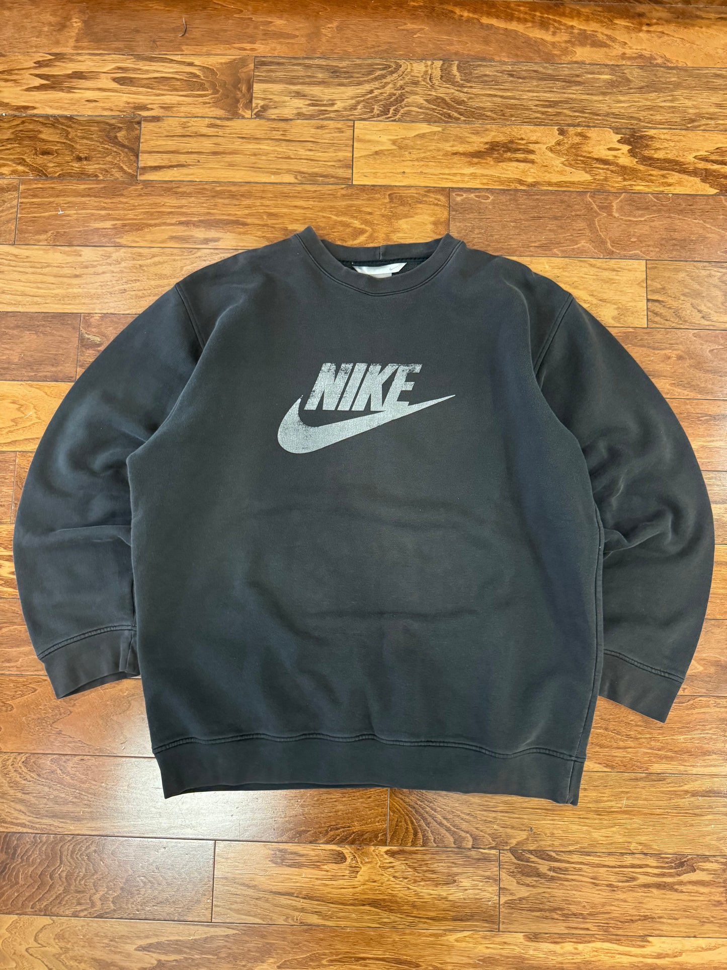 00s Nike Big Swoosh Spell Out Faded Black Crewneck (XXL)