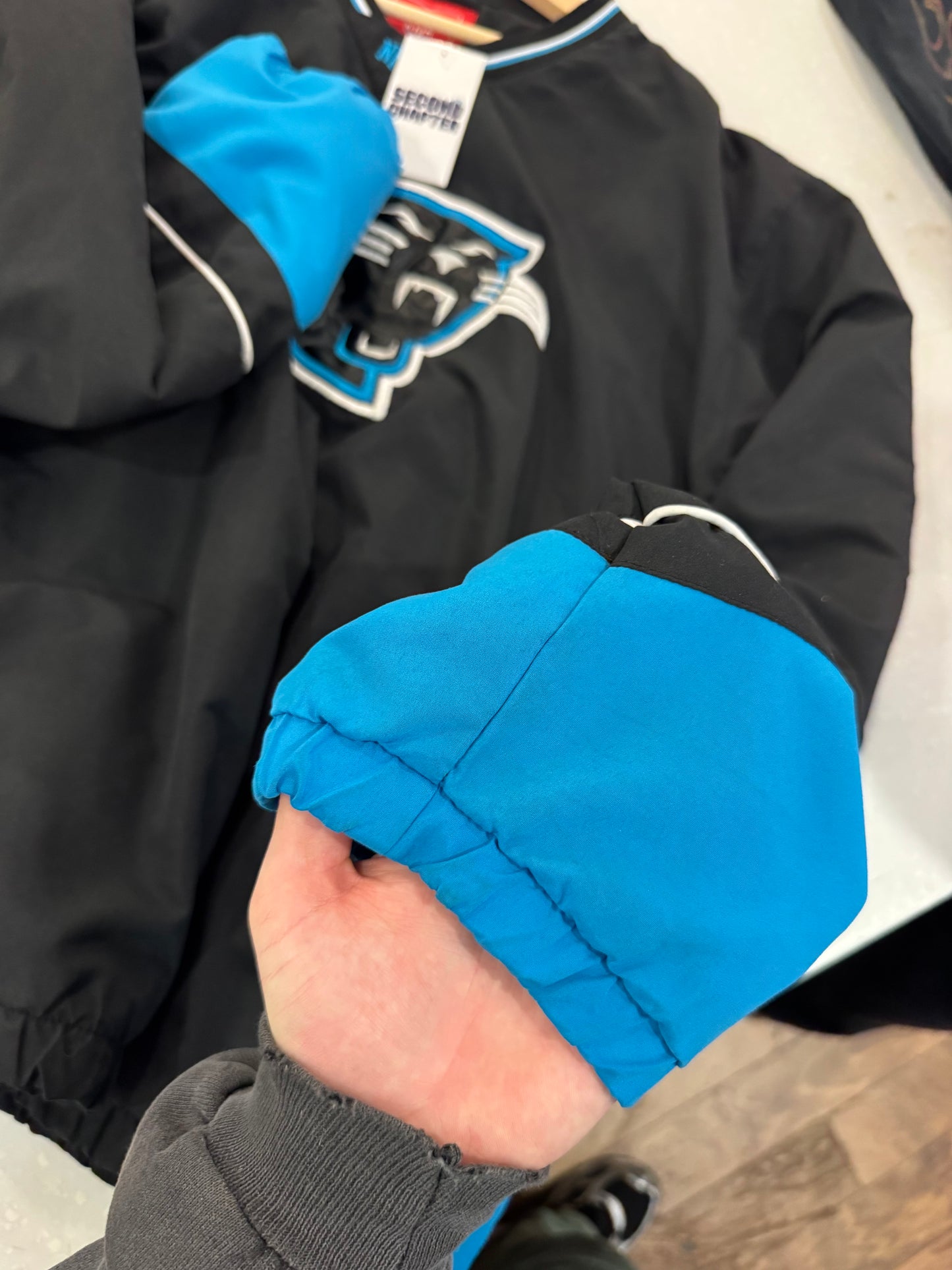 00s Carolina Panthers Big Logo Two Toned Windbreaker (XXL)