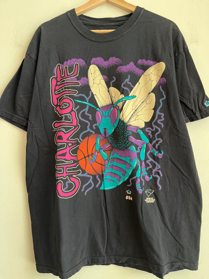 Charlotte Hornets Lightning Bugs Graphic Tee (XL)