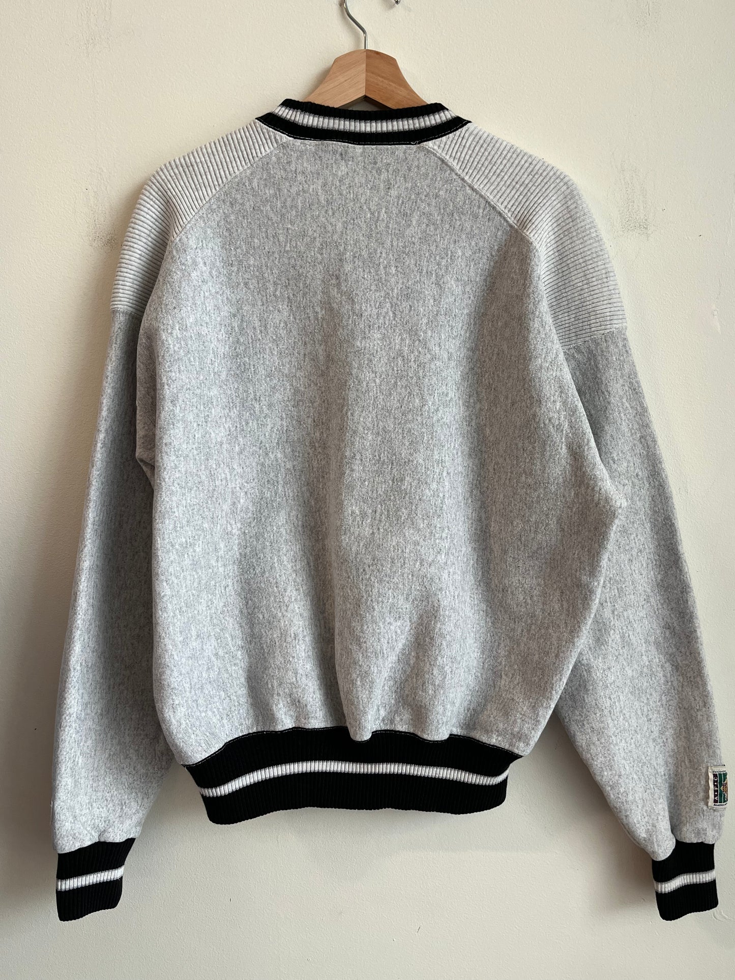 1990s Atlanta Falcons Embroidered Spell Out Ribbed Crewneck (L)