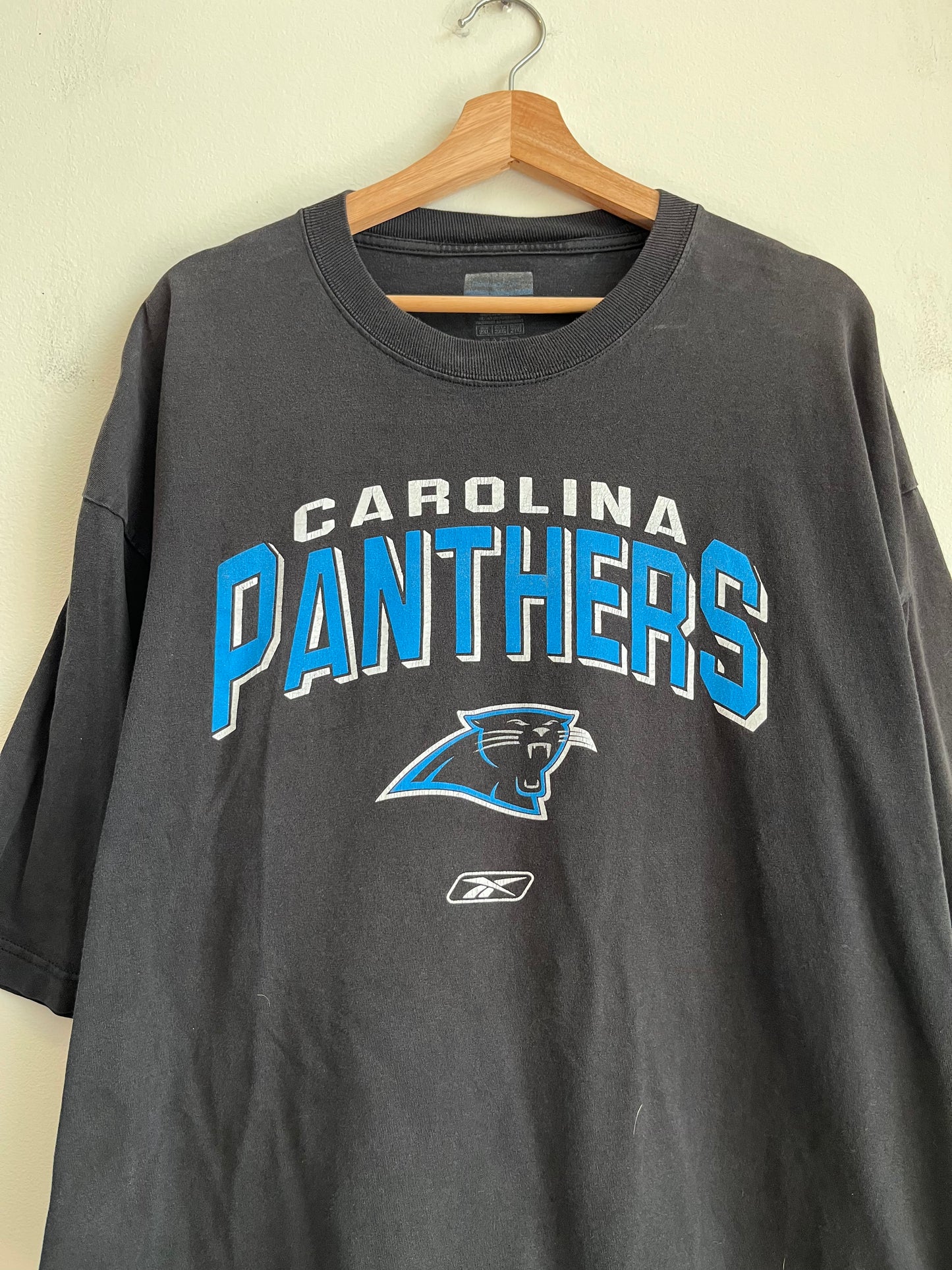 00s Carolina Panthers Reebok Cropped Tee (XXL)