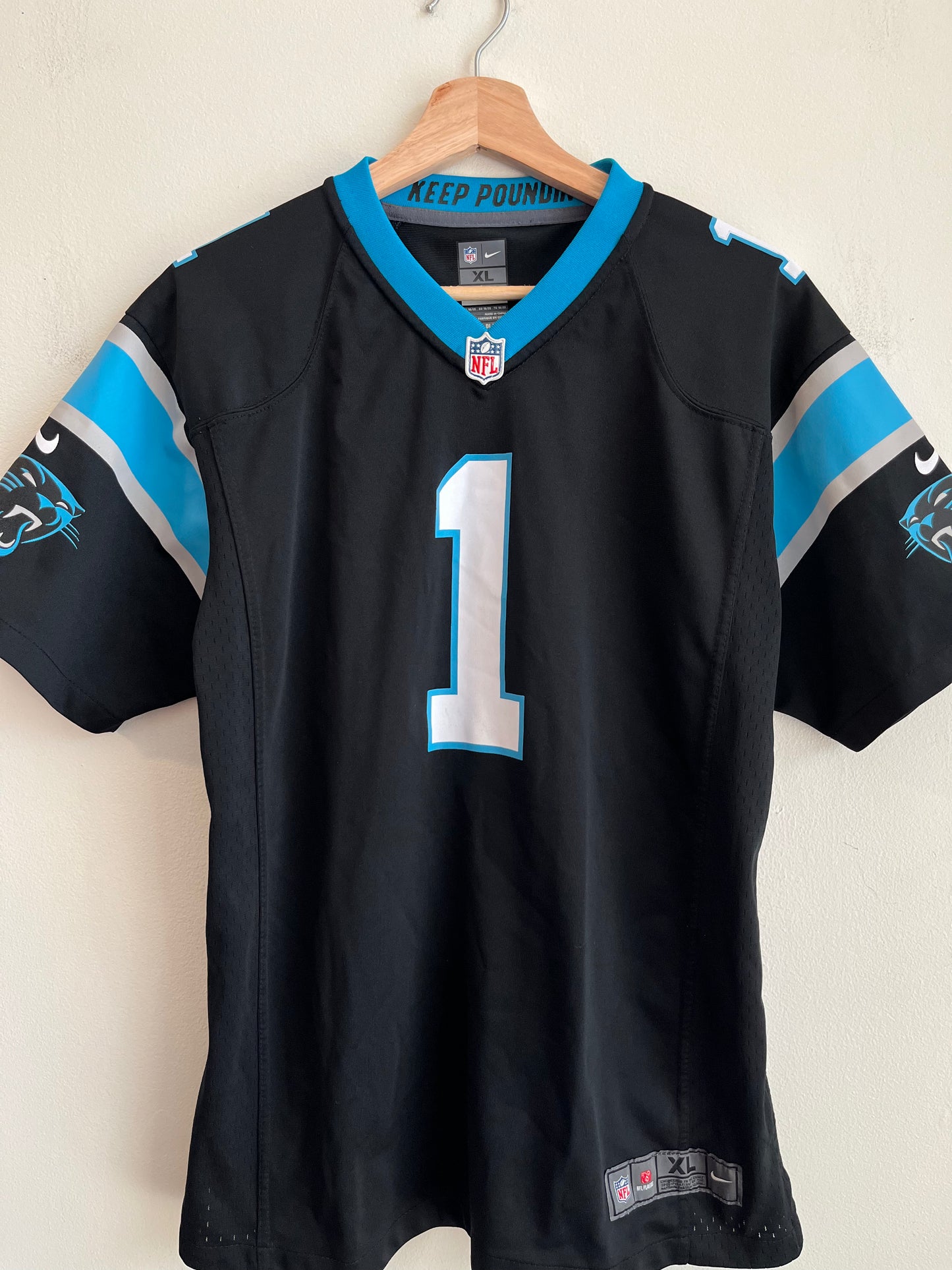 2016 Carolina Panthers Cam Newton Nike Home Jersey (Youth L)